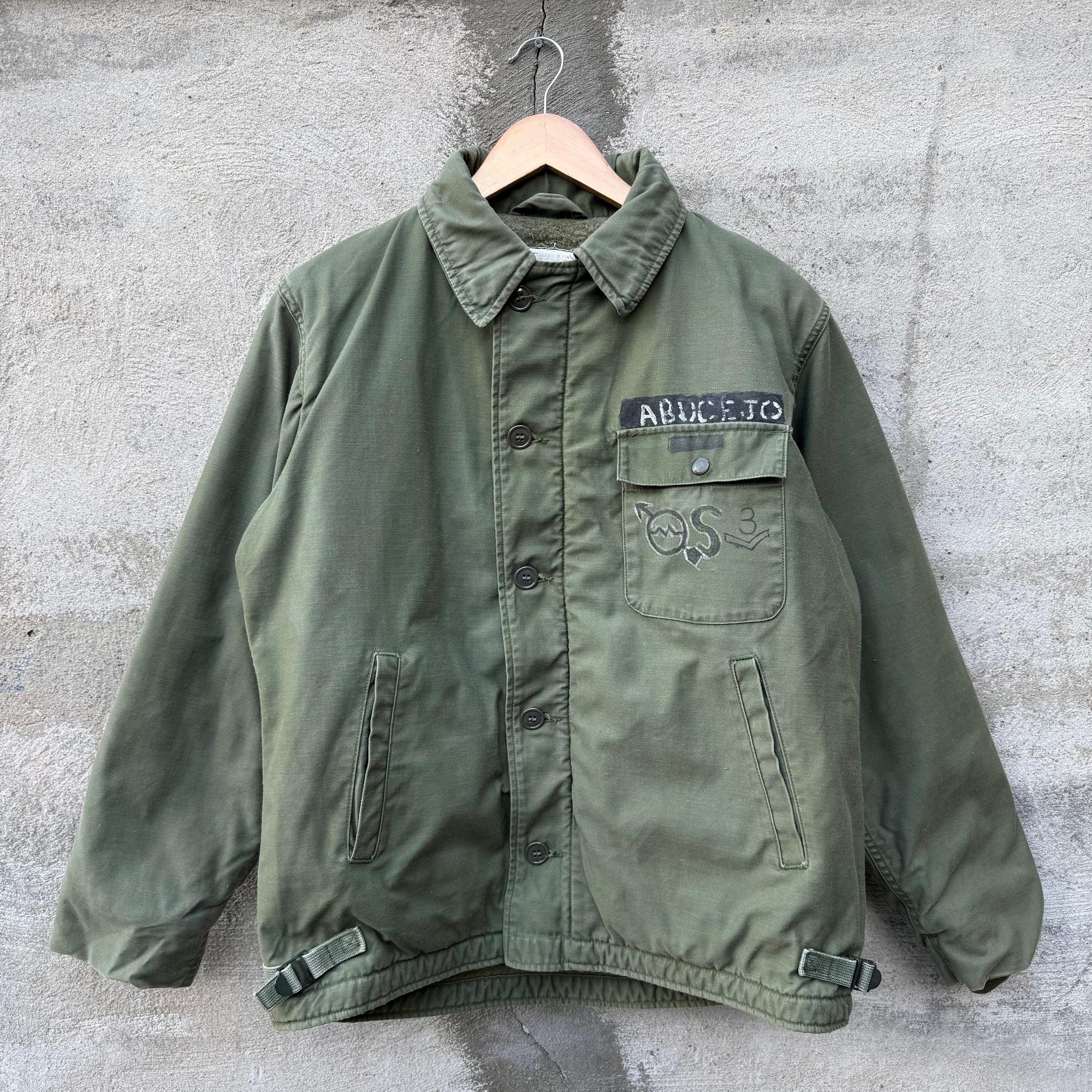 Vintage 70's US Military Stenciled Olive Green A-2 Deck Jacket Size US M / EU 48-50 / 2 - 1 Thumbnail