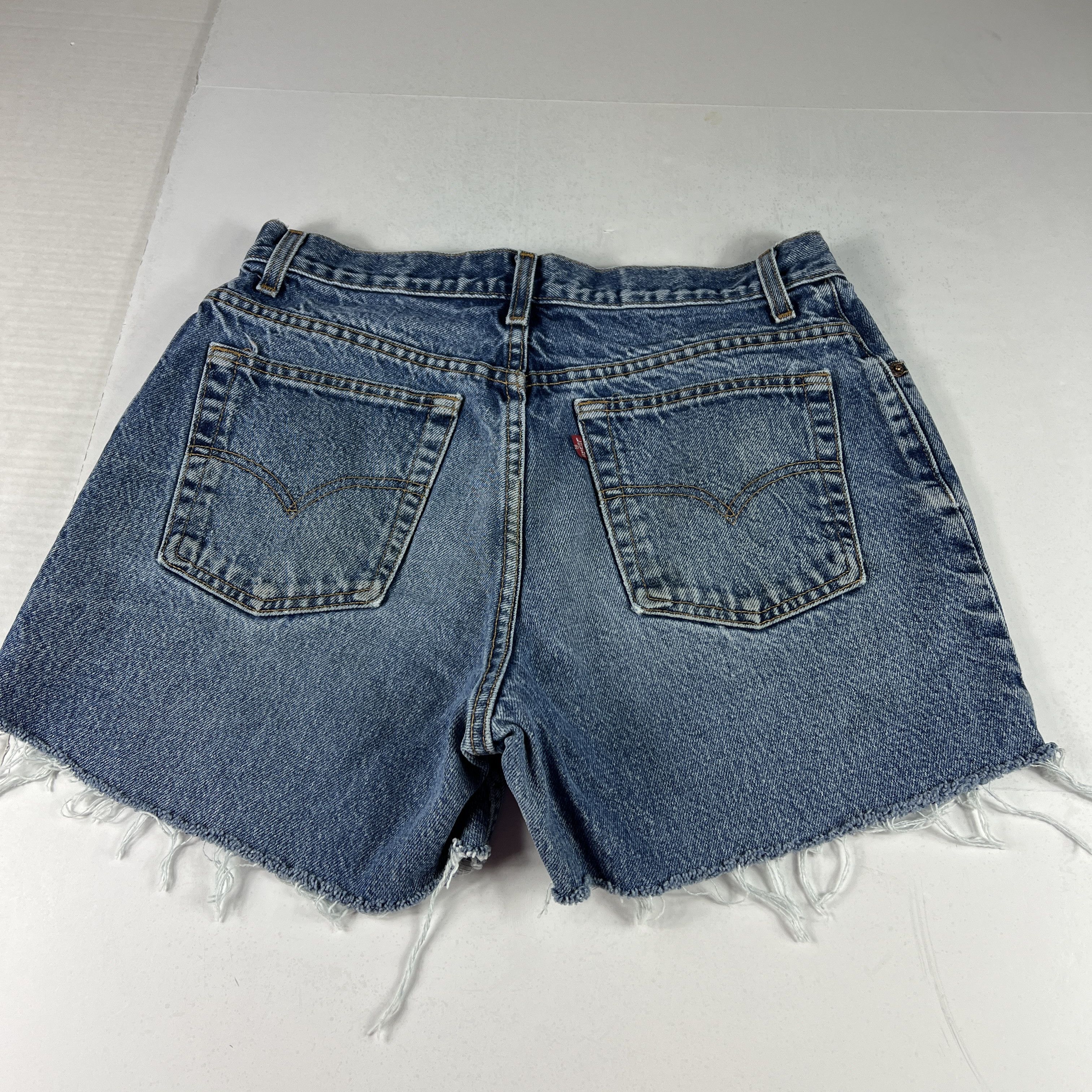 Levi's × Vintage Y2K Levi's Jean Shorts Whiskers Cut Off Cotton Denim Jorts Size US 32 / EU 48 - 7 Thumbnail