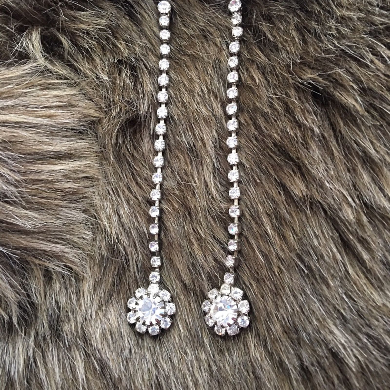 Vintage Vintage clear rhinestone dangle pierced earrings Size ONE SIZE - 4 Thumbnail