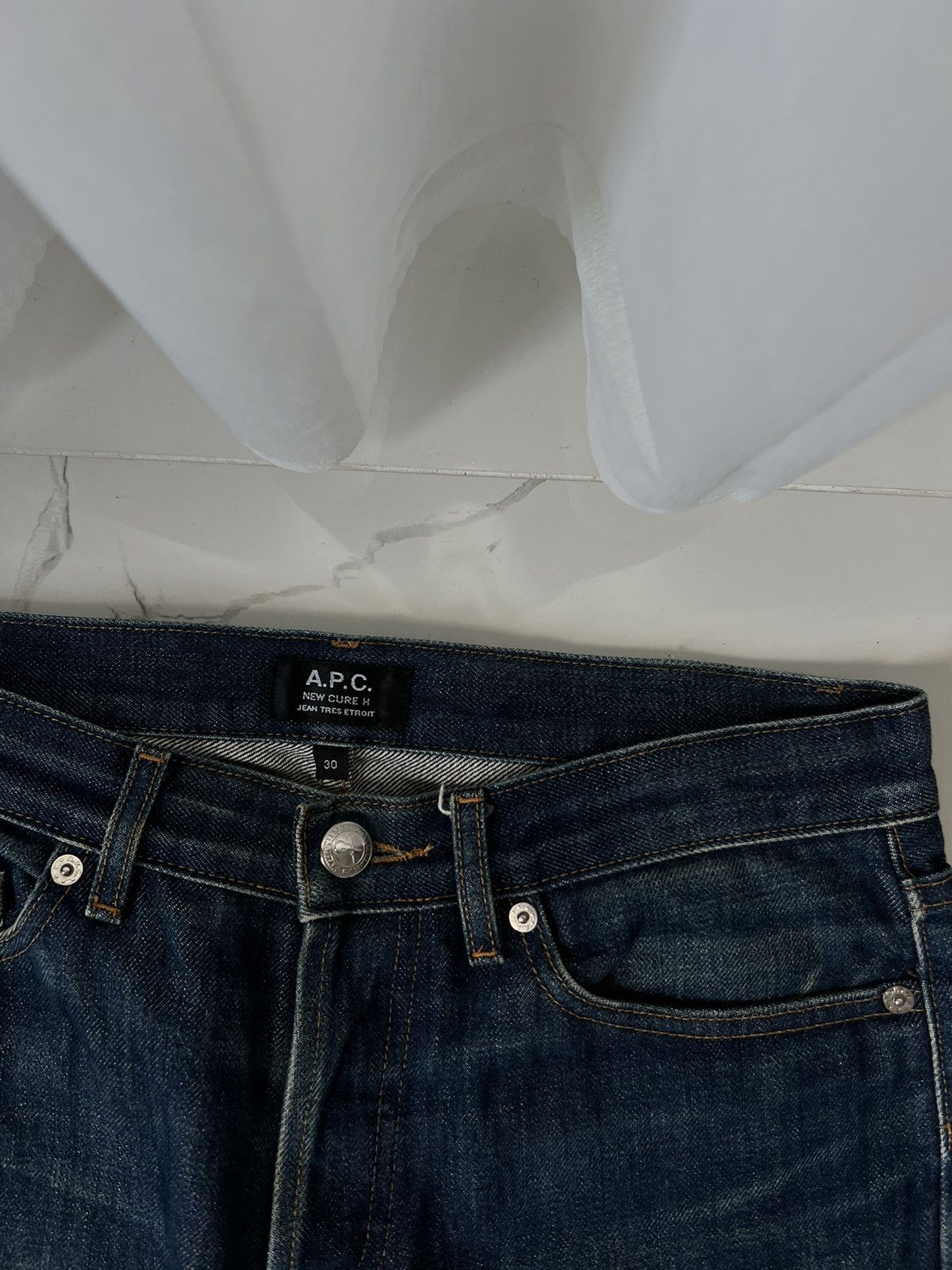 A.P.C. APC NEW CURE H SLIM JEAN TRES ETROIT Y2K SKINNY JEANS Size US 30 / EU 46 - 7 Thumbnail