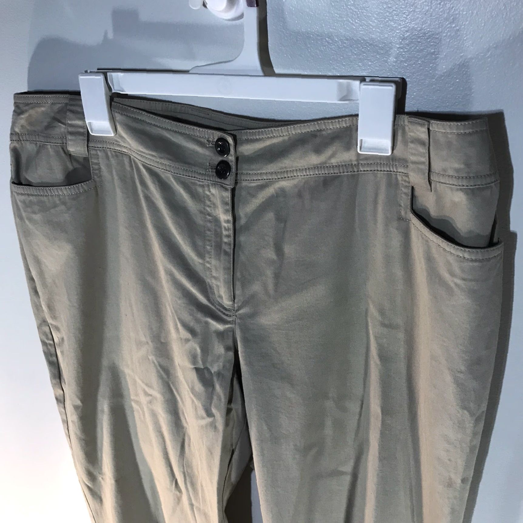 Vintage Chico's Beige Cropped Dress Pants Women's Size L, Regular Fit, Mid Rise, Stretch, Casual Workwear, Solid Pattern Size 36" / US 14 / IT 50 - 2 Thumbnail