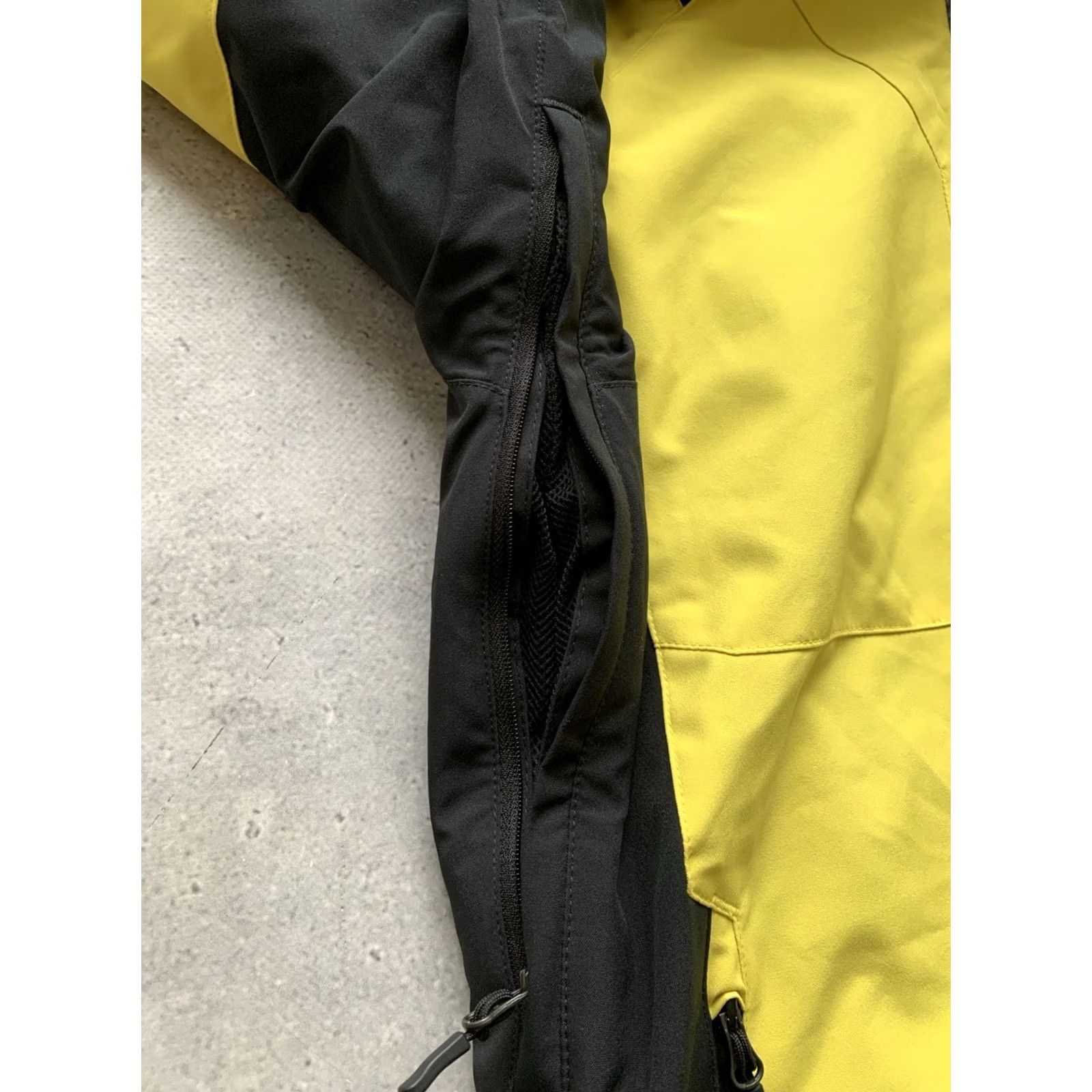Spyder SPYDER CONTACT Jacket Men S Ski Yellow Black Polyester Full Zip Puffer 90s Theme Varsity Size US S / EU 44-46 / 1 - 5 Thumbnail