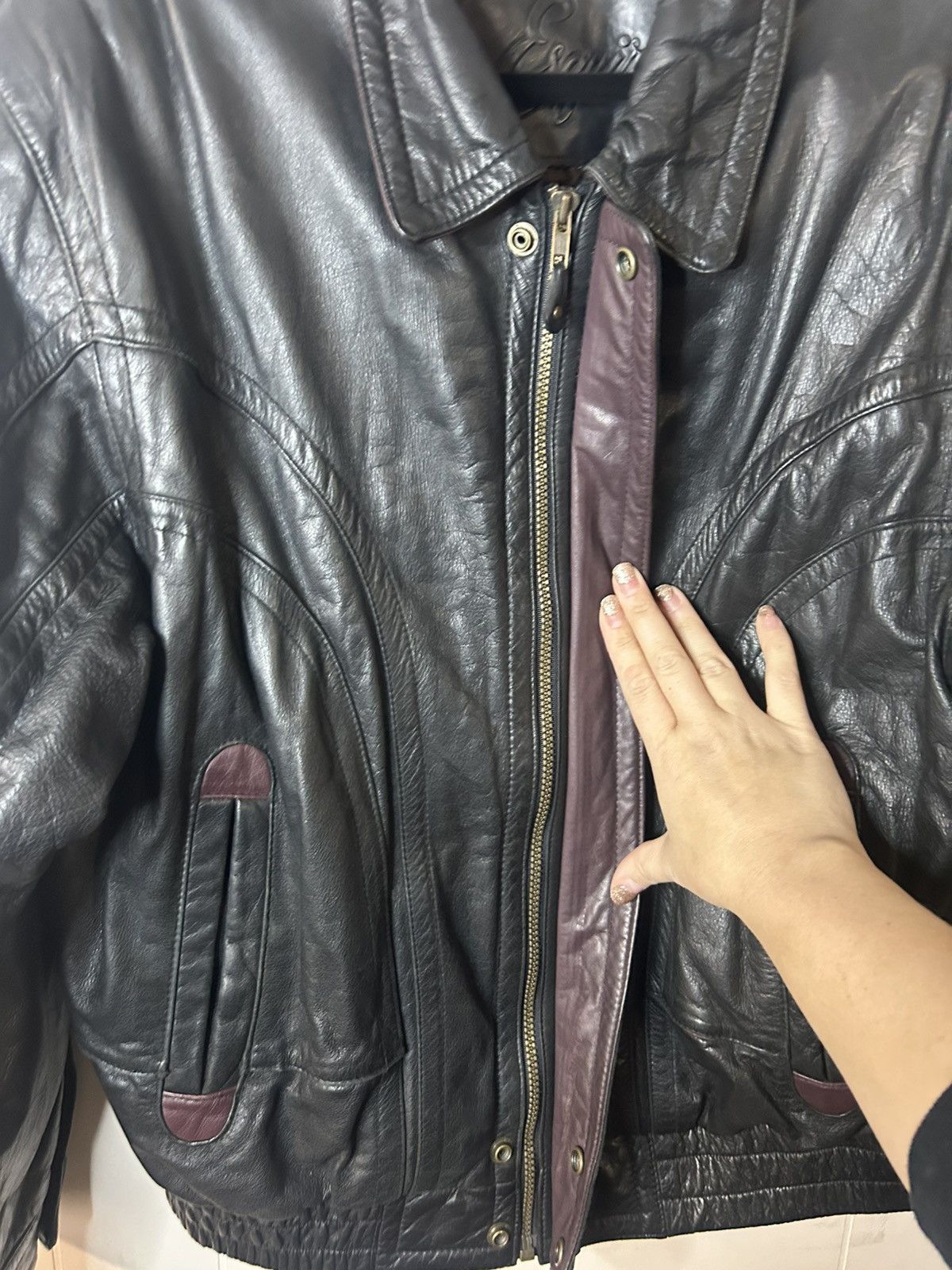 Vintage Esquire LG Black 100% Leather, Heavy, Aztec Pattern Lining Size US L / EU 52-54 / 3 - 5 Thumbnail