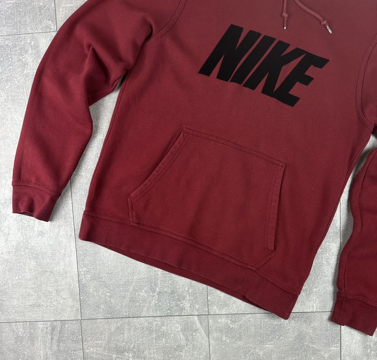 Nike Mens Nike Overprint Logo Burgundy Velour Hoodie Size US M / EU 48-50 / 2 - 5 Thumbnail