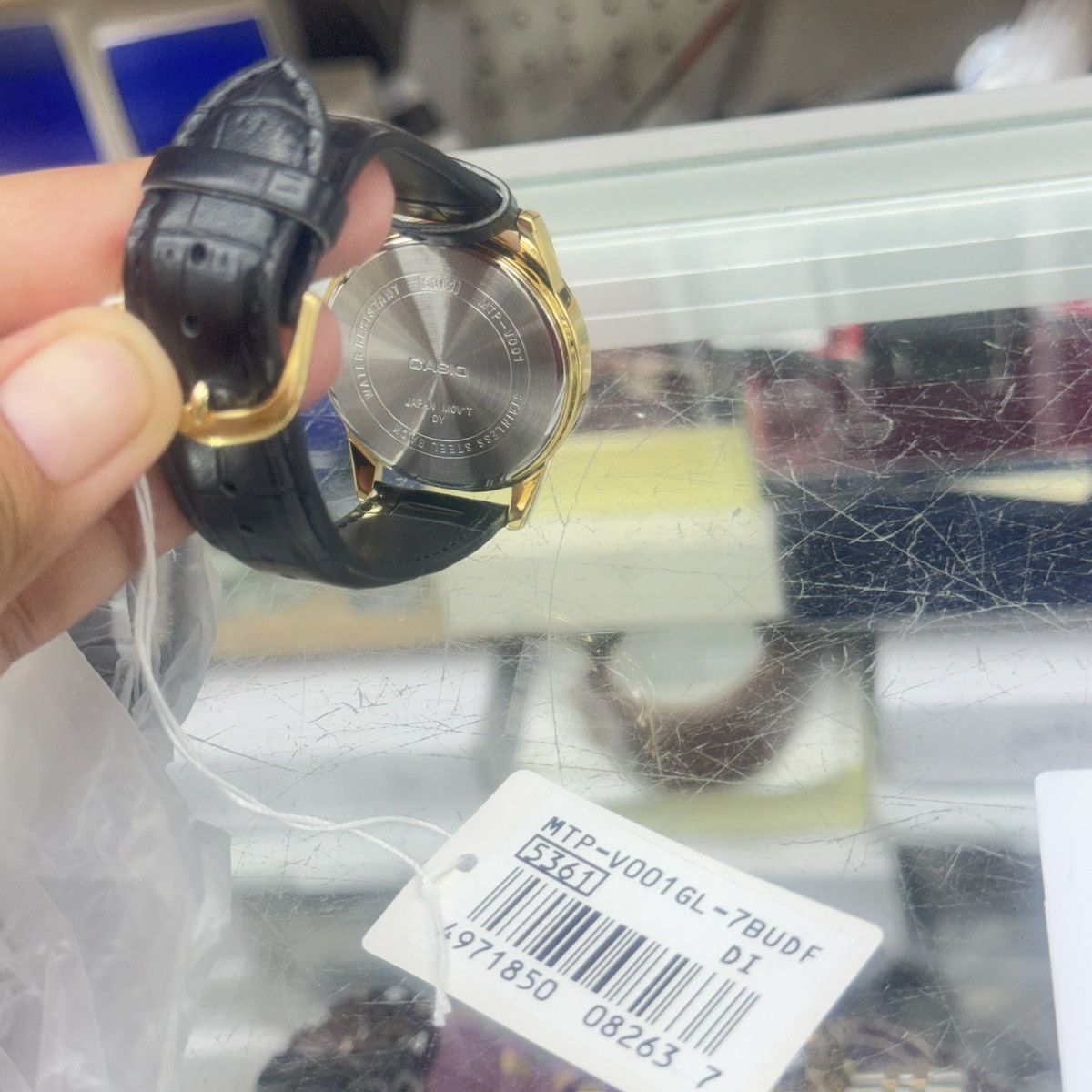 Casio Casio Men Wrist Watch with Leather Band Brown and Goldtone Size 38 - 7 Thumbnail
