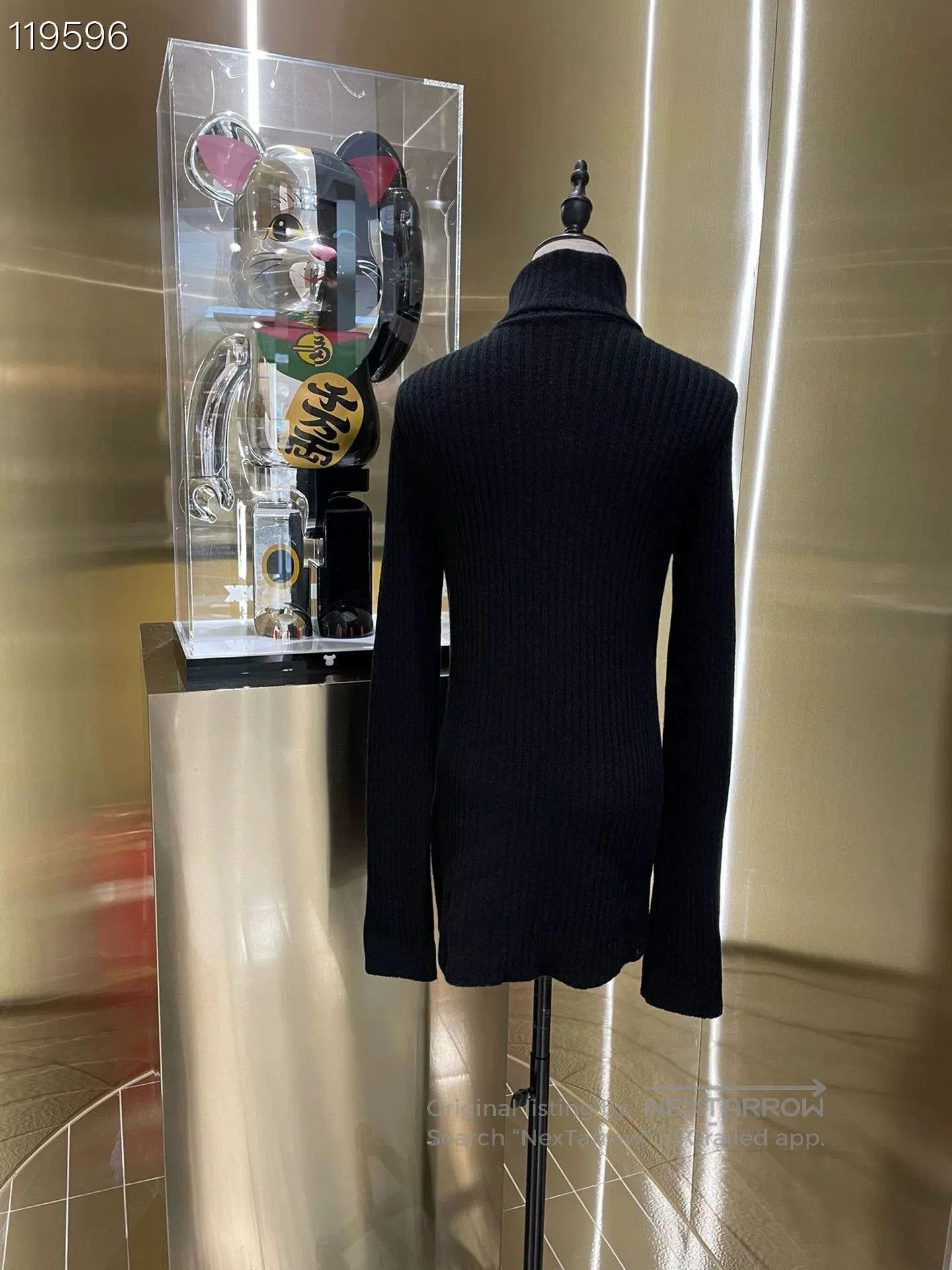 Yves Saint Laurent YSL Black Small Logo Turtleneck Sweater. Size L / US 10 / IT 46 - 2 Thumbnail