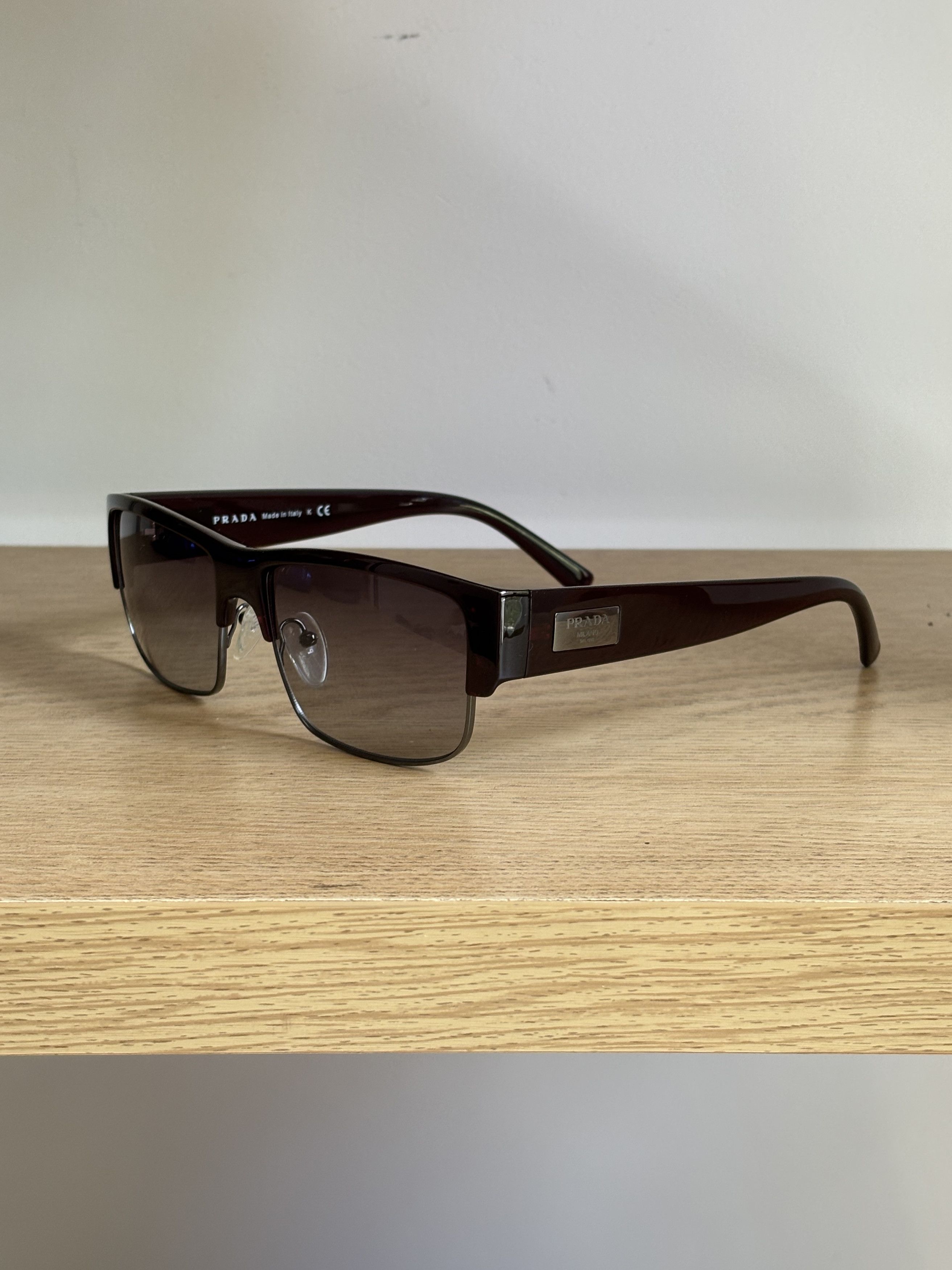 Prada × Vintage PRADA Sunglasses Rectangle Wrap Shield Symbole RI926 Size ONE SIZE - 3 Thumbnail