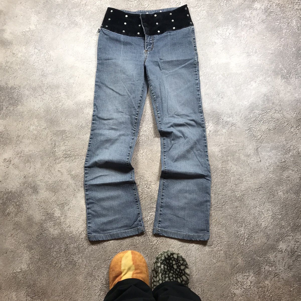 Vintage Vintage Y2K Baggy Distressed Flared Jeans Grunge Skate 27 Size 27" / US 4 / IT 40 - 2 Thumbnail