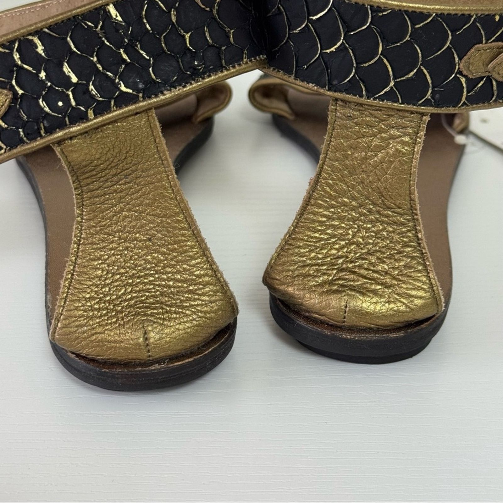 NBDN Nobrandedon New! Zingara Stylish Black and Tan Sandals, Size 8 Size US 8 / IT 38 - 5 Thumbnail