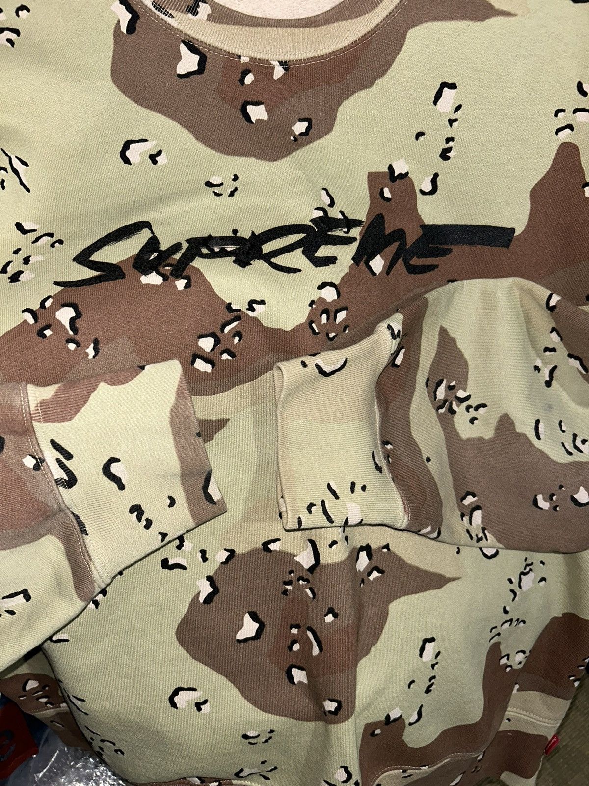 Supreme Supreme Futura Logo Crewneck Chocolate Chip Camo FW20 Large Size US L / EU 52-54 / 3 - 4 Thumbnail