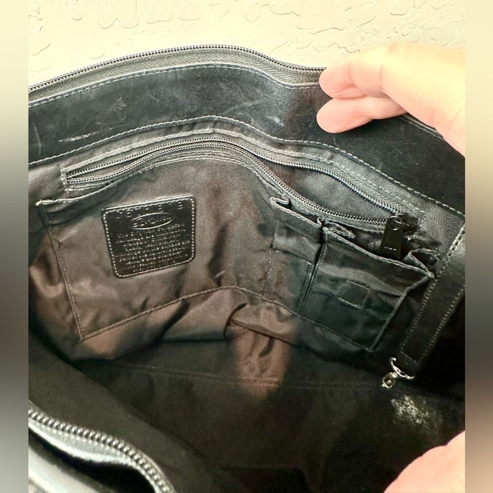 Brighton BRIGHTON | Black Leather Trimmed Red Print Tote Purse Size ONE SIZE - 6 Thumbnail