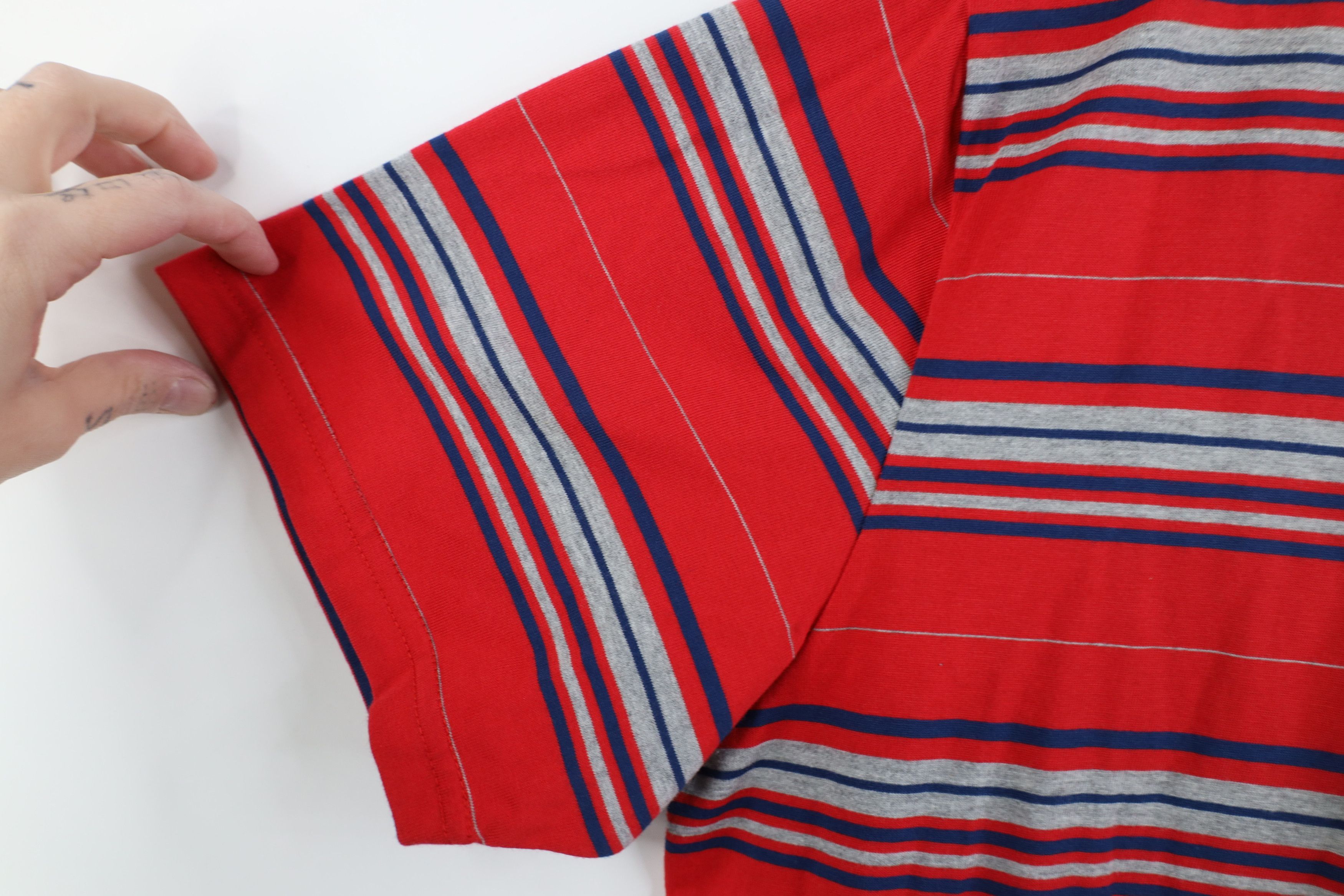 Oakley Deadstock Vintage Y2K Oakley Knit Collared Polo Shirt Red Size US M / EU 48-50 / 2 - 9 Thumbnail