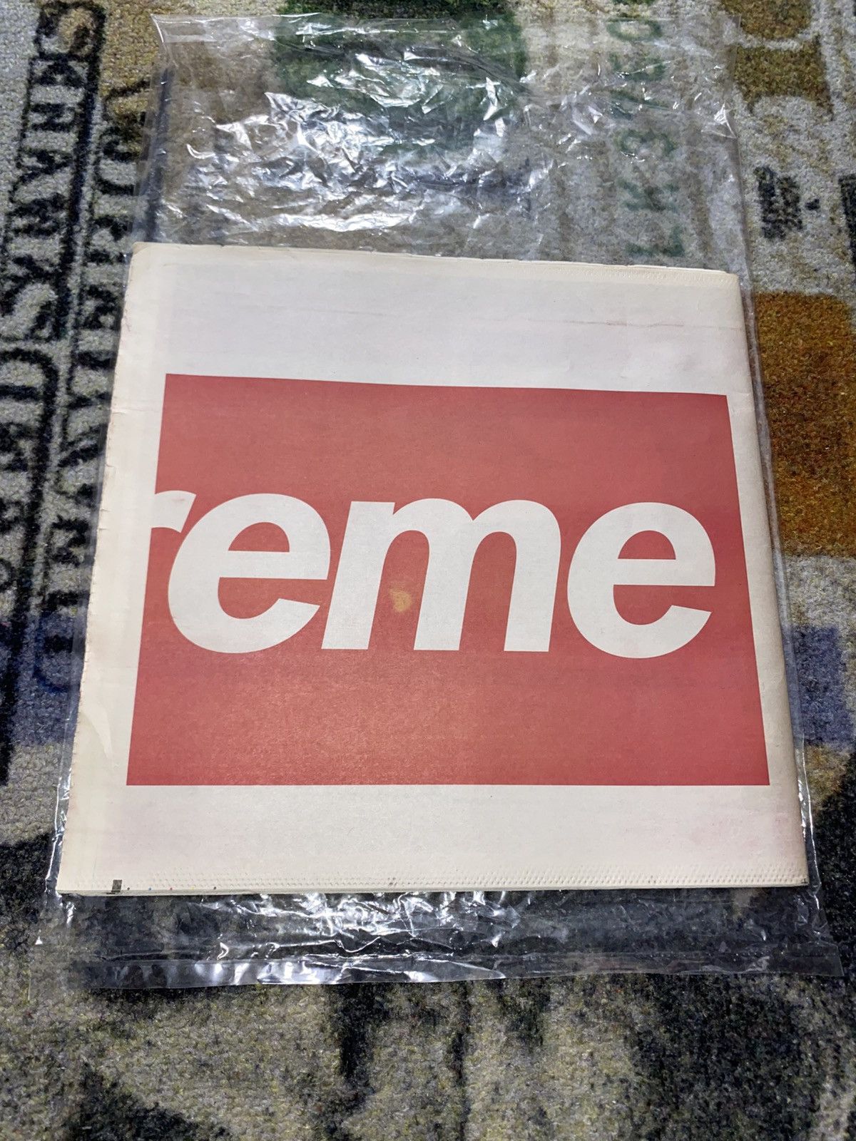 Supreme Supreme San Francisco Weekly Newspaper Size ONE SIZE - 2 Thumbnail