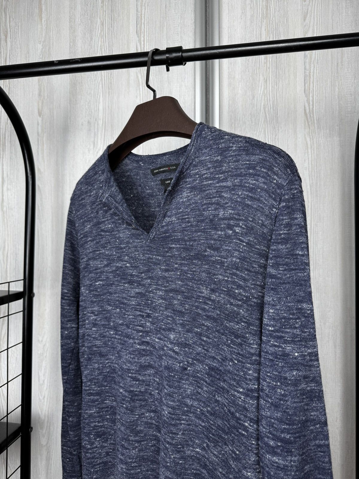 John Varvatos John Varvatos U.S.A Luxe Linen blend henley pullover sz M Size US M / EU 48-50 / 2 - 4 Thumbnail