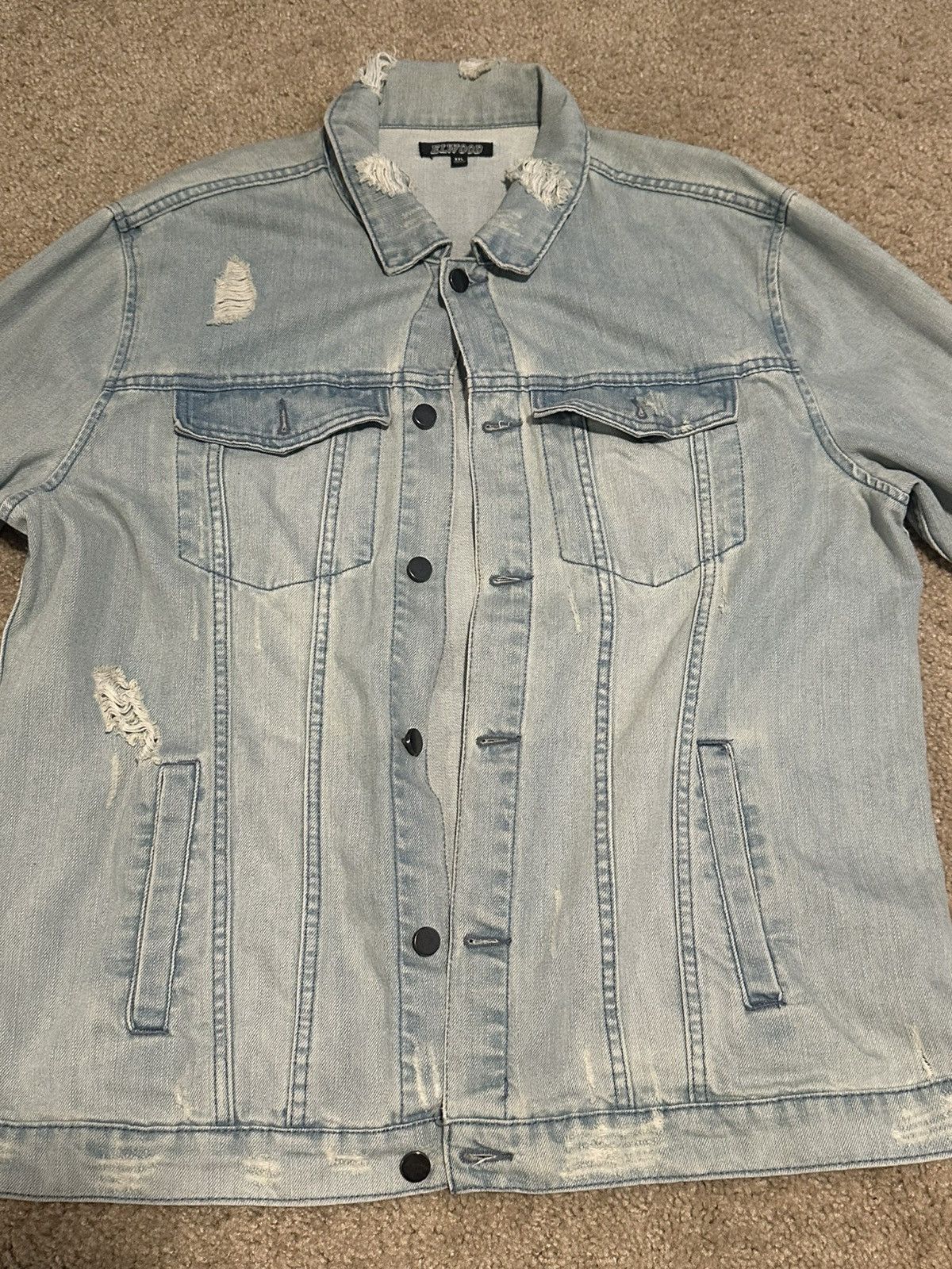 Elwood Elwood Men's XXL Distressed Denim Trucker Jean Jacket Blue Size US XXL / EU 58 / 5 - 2 Thumbnail