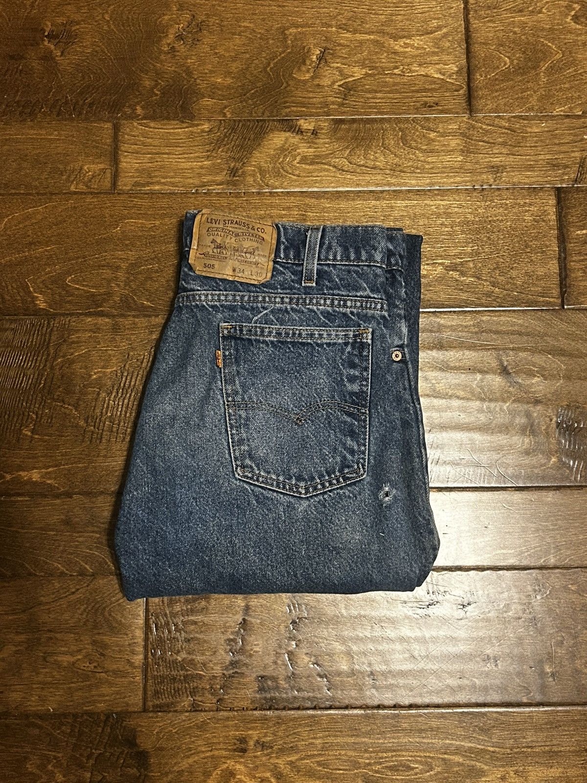 Levi's × Vintage Vintage Orange Tab Levi 505 Distressed Jeans Size US 34 / EU 50 - 1 Thumbnail