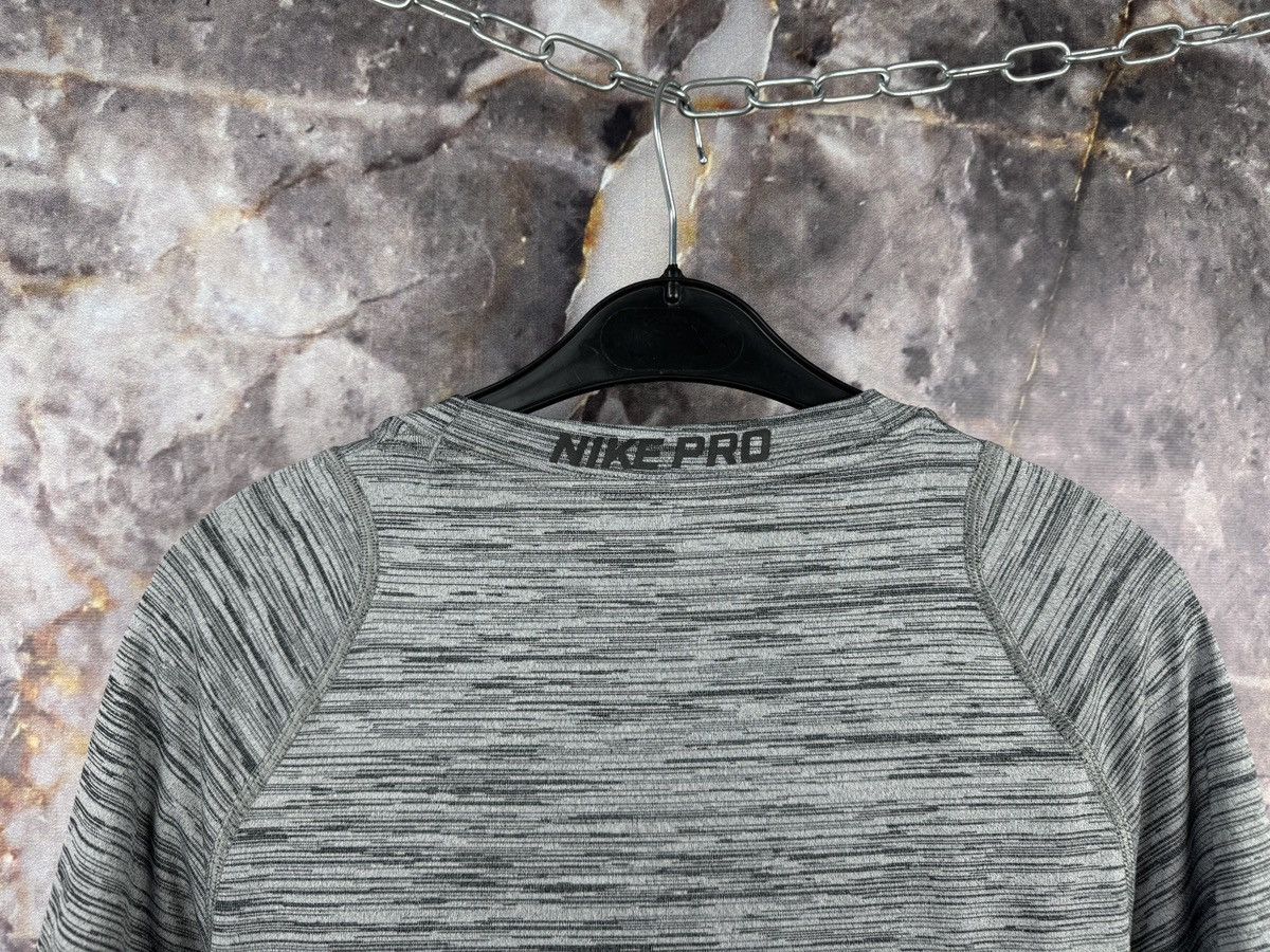 Nike Men’s Nike Pro Compression Training Shirt Size Medium Size US M / EU 48-50 / 2 - 10 Thumbnail