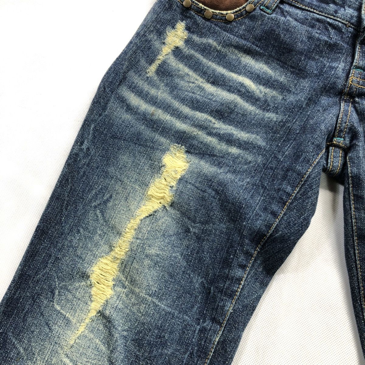 20471120 Double Waist Claw mark Flare Distressed Denim Pant Size US 29 - 7 Thumbnail