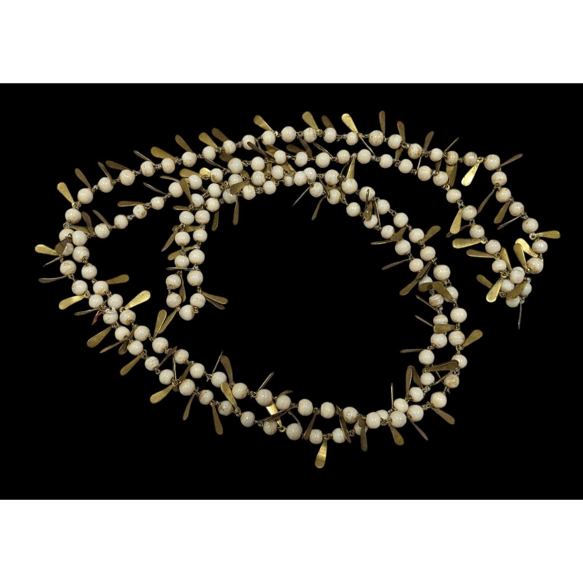 Other Vintage Unique Cream And Gold Tone Beaded Fringe Necklace Size ONE SIZE - 1 Thumbnail