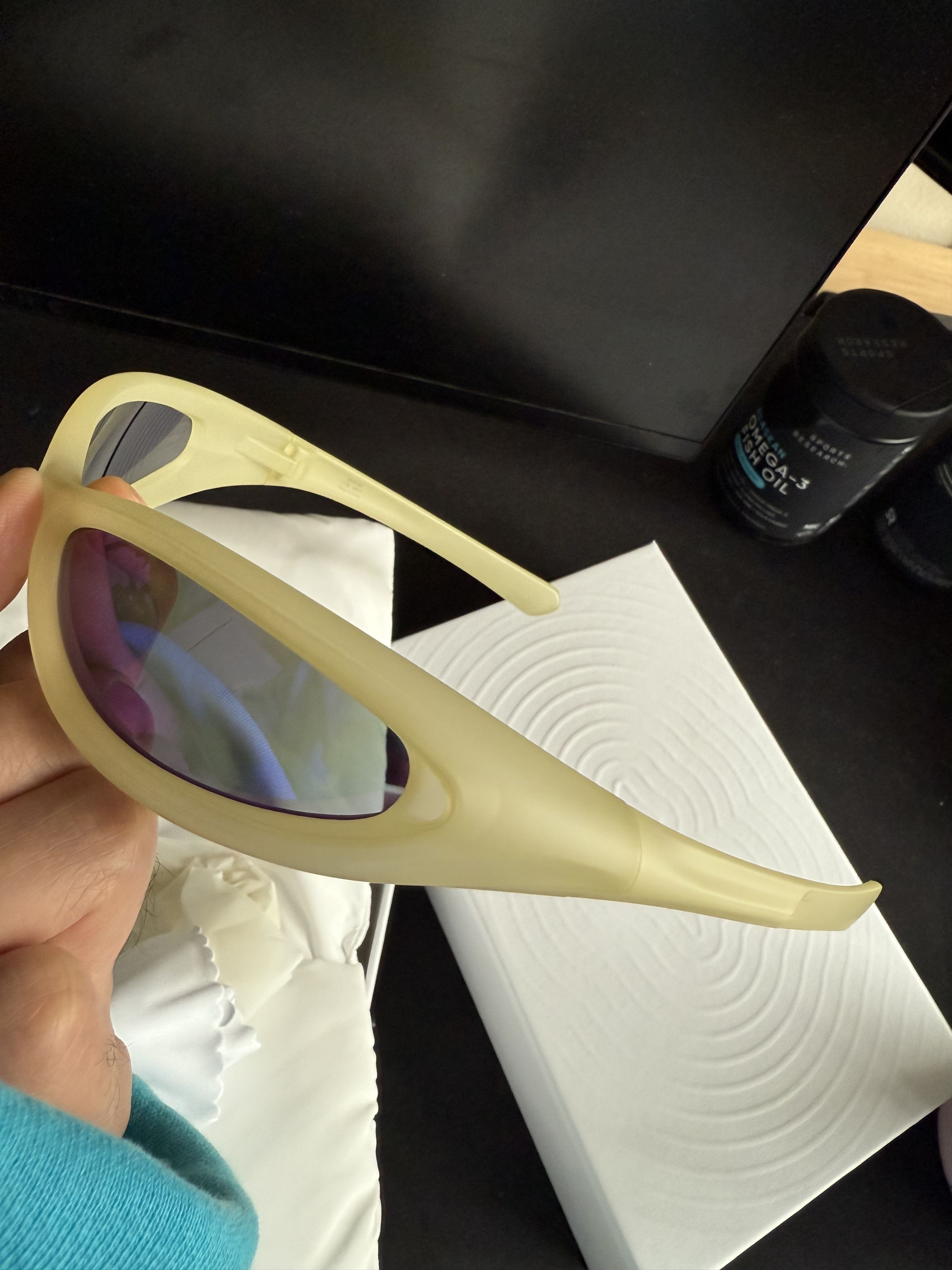 SKYLRK SKYLRK Speed Demon Sunglasses - Glue Size ONE SIZE - 3 Thumbnail