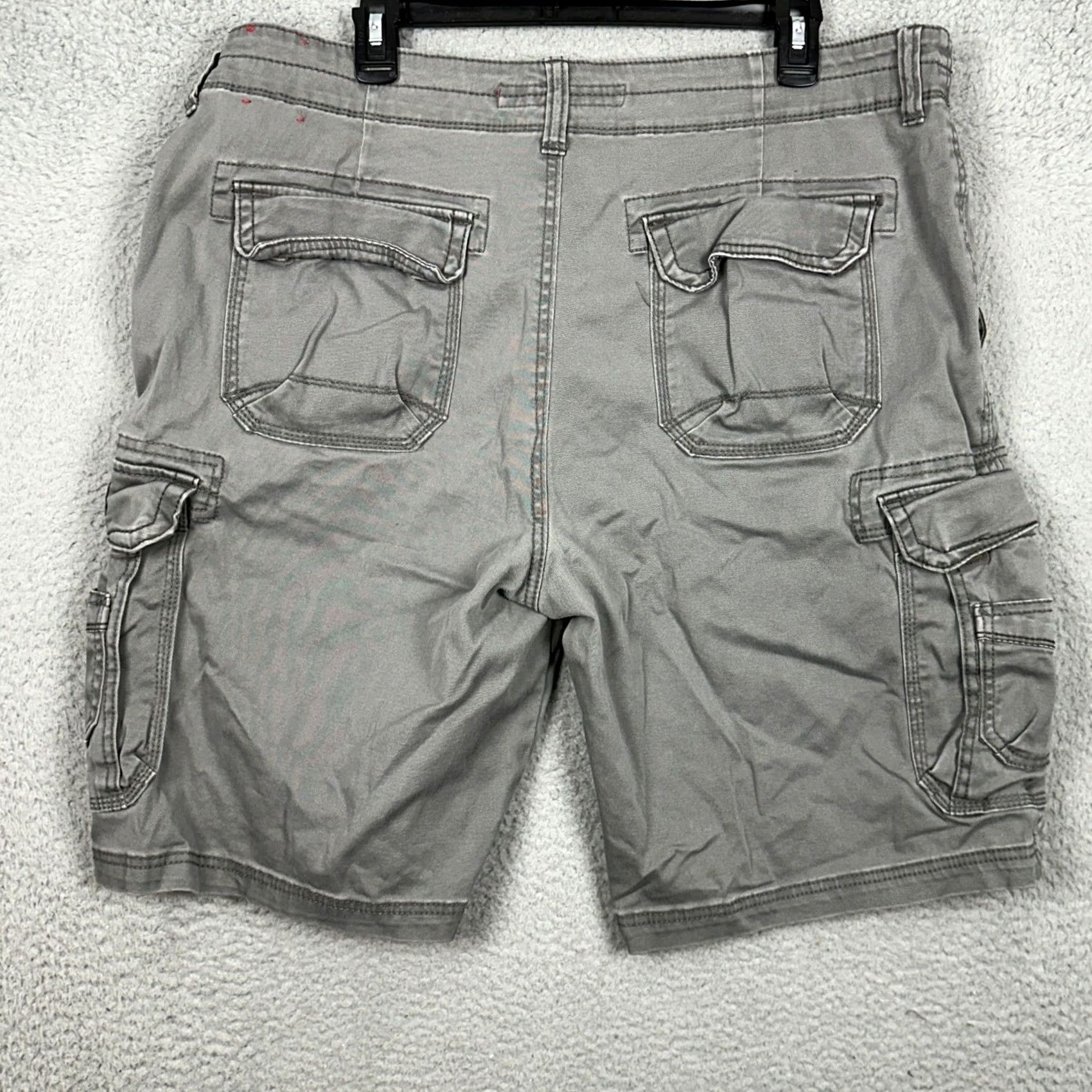 Vintage EUC Unionbay Cargo Shorts Men Gray 40 Utility Flap Pocket Stretch Hiking Outdoor Size US 40 / EU 56 - 2 Thumbnail