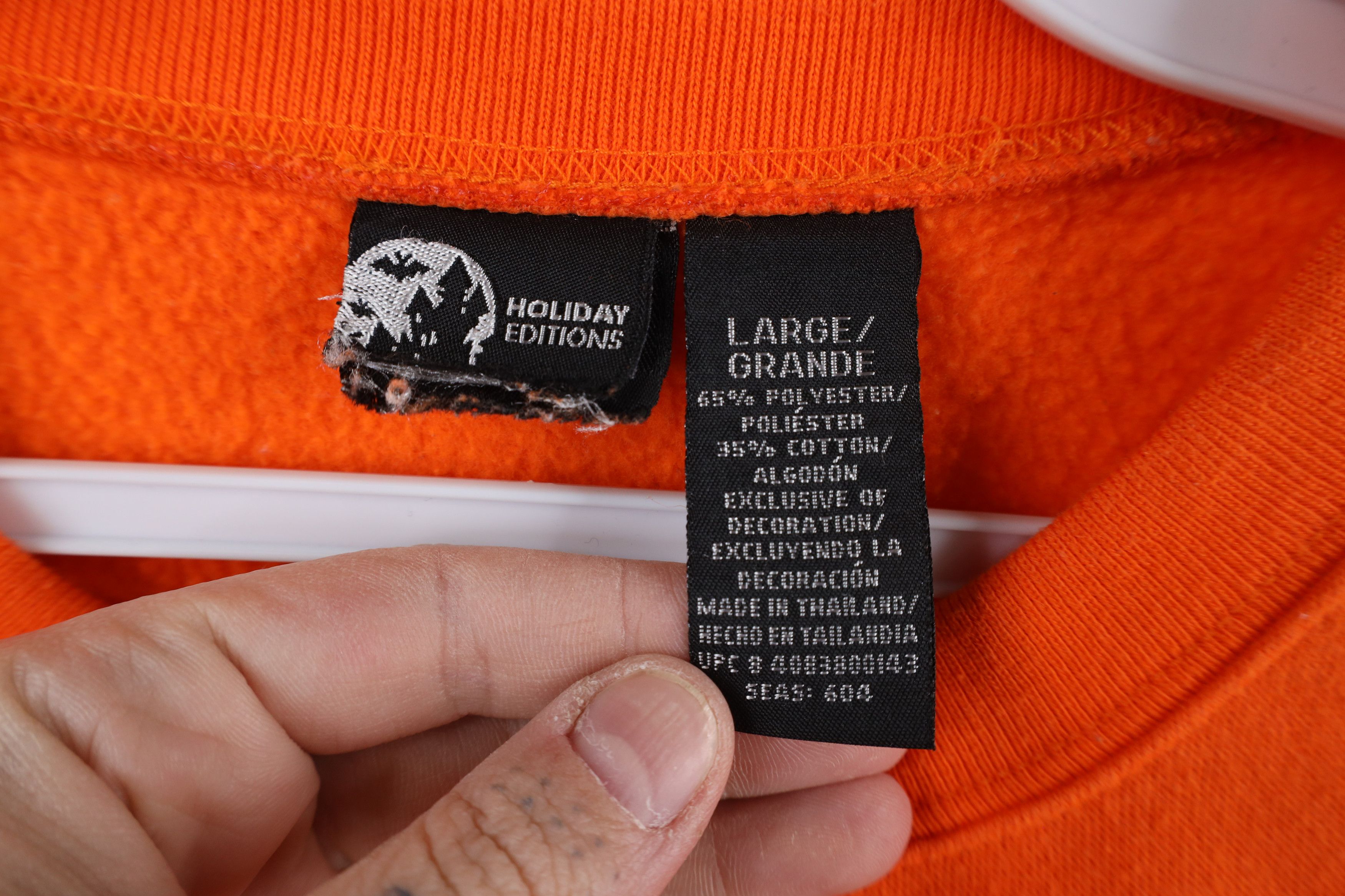 Vintage Vintage 90s Streetwear Halloween Castle Grave Sweatshirt Size L / US 10 / IT 46 - 7 Thumbnail