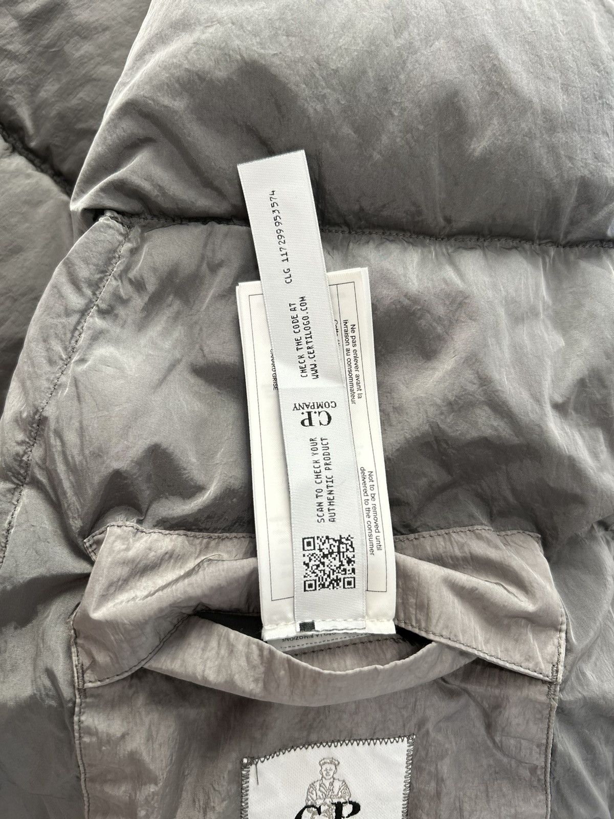C.P. Company 13CMOW028A006369G-669 Size US L / EU 52-54 / 3 - 10 Thumbnail