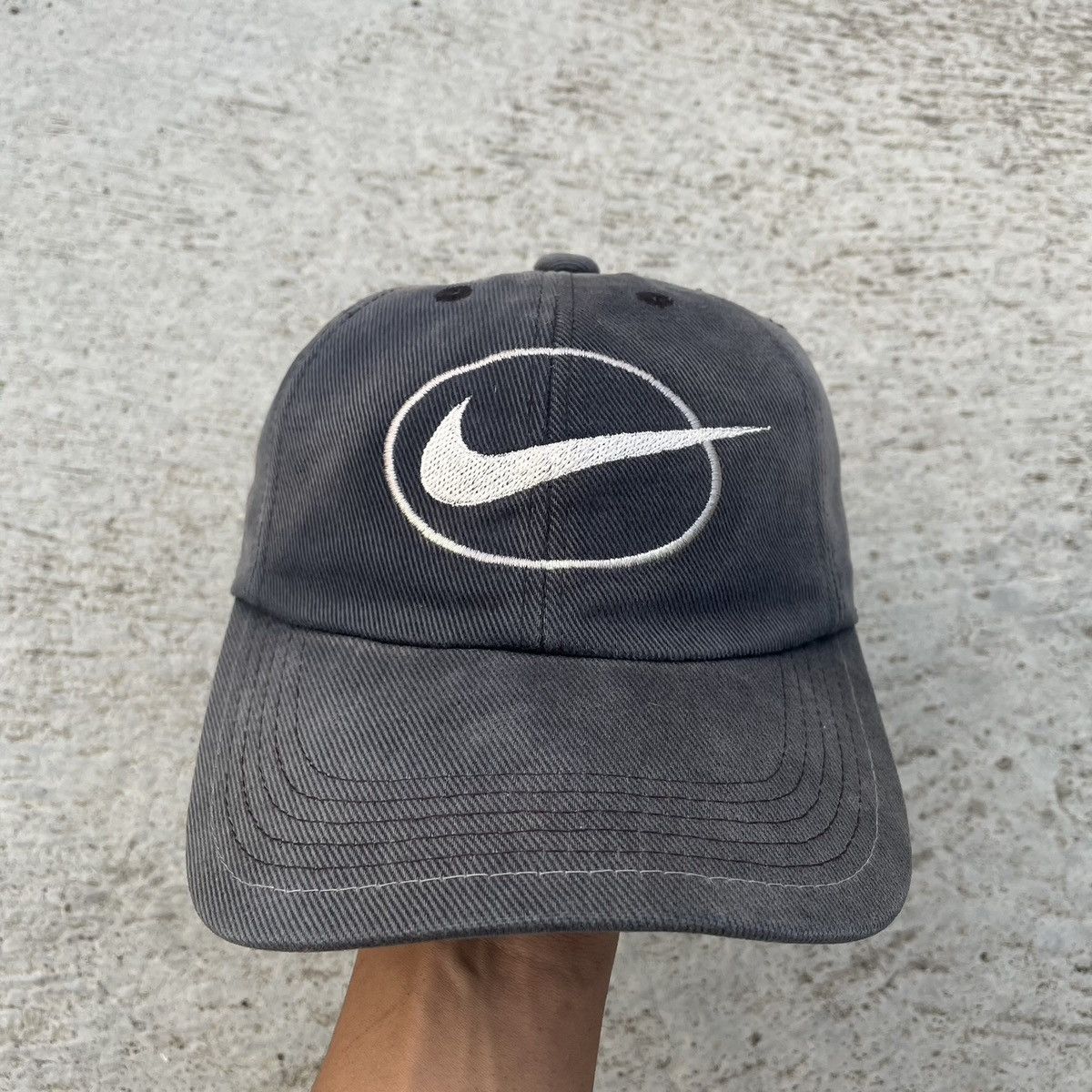 Nike Washed Nike vintage with stylish logo snapback Size ONE SIZE - 1 Thumbnail