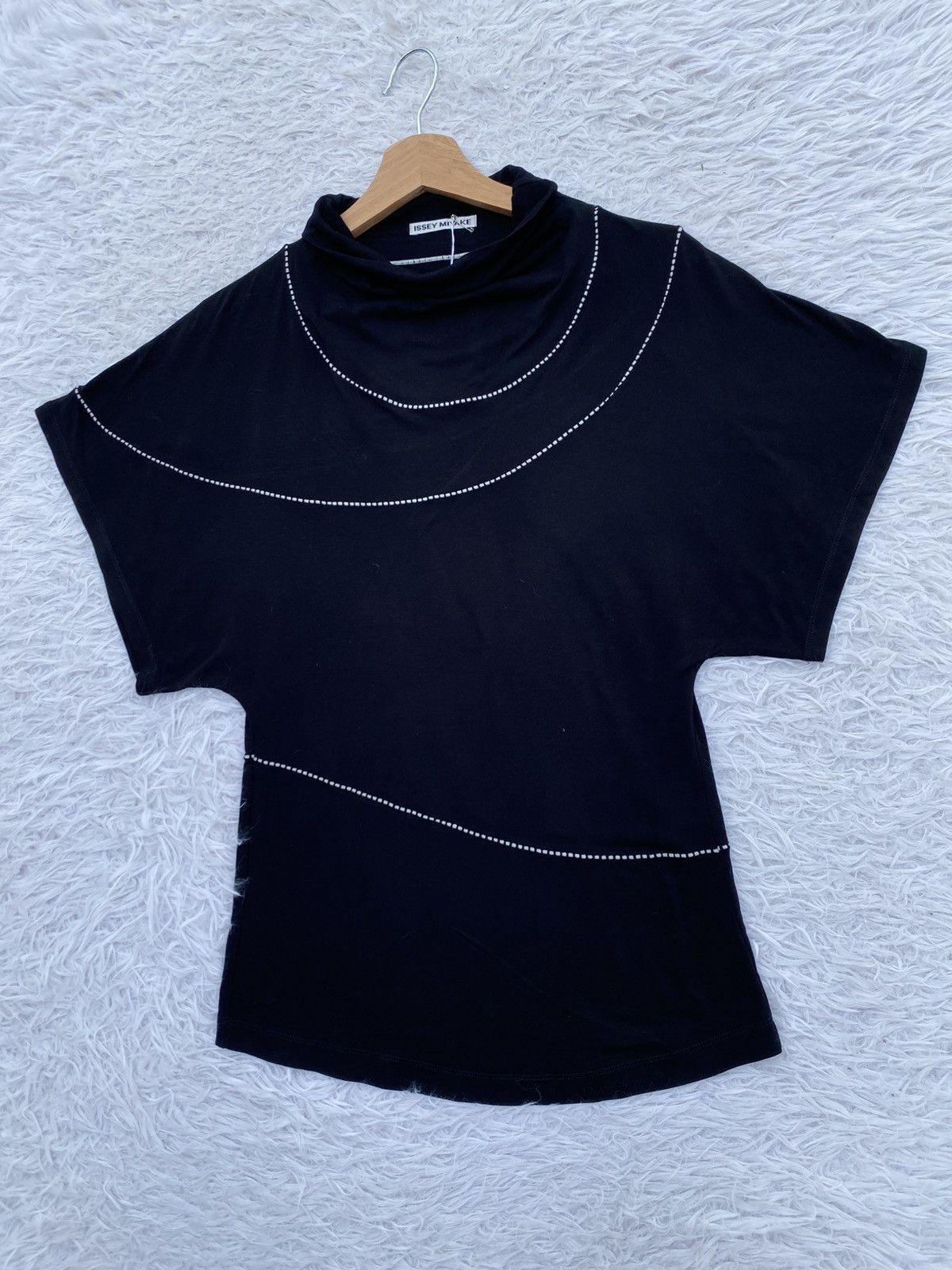 Issey Miyake Rare Issey Miyake Stylized turtleneck Decorative dotted Top Size S / US 4 / IT 40 - 3 Thumbnail