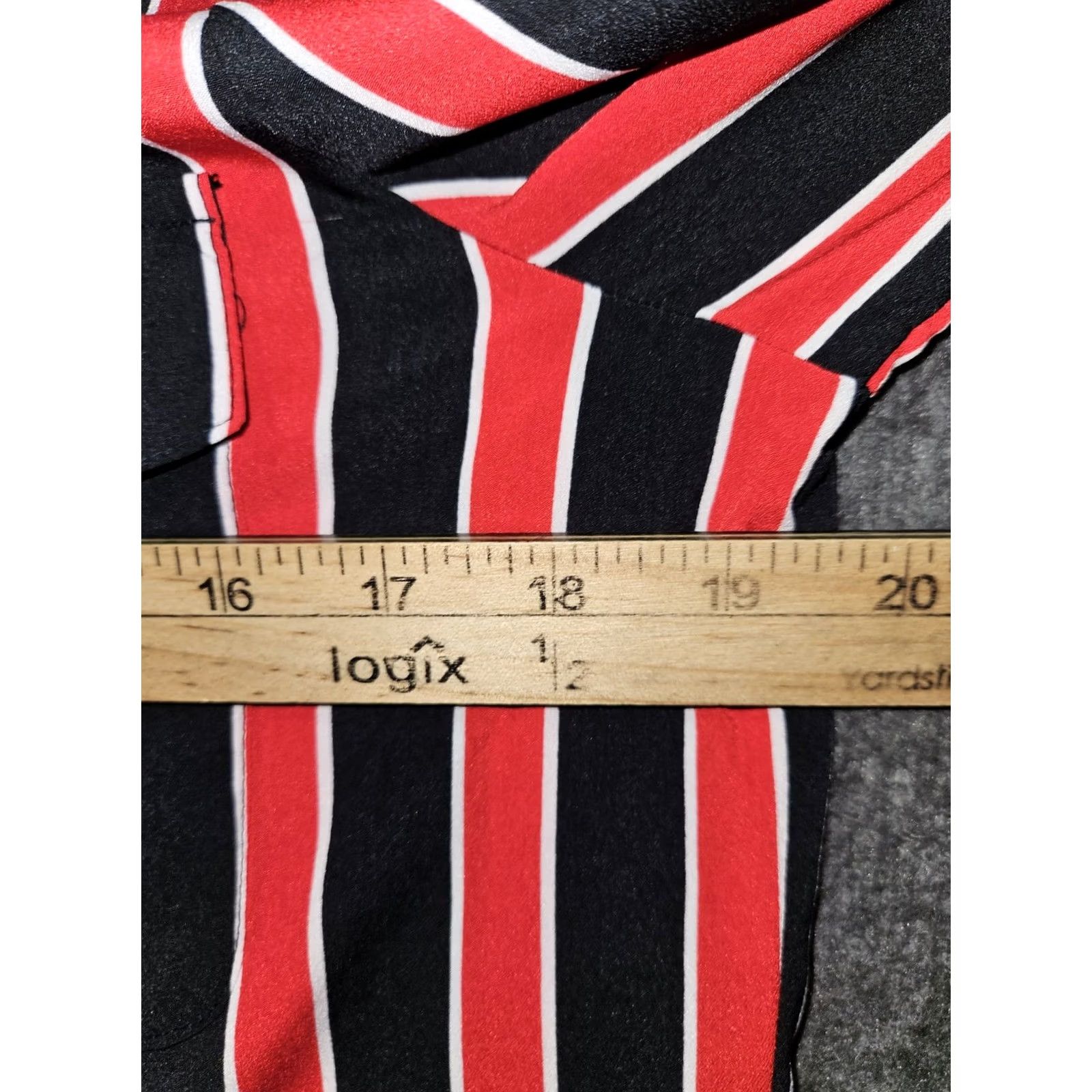 Tommy Hilfiger Tommy Hilfiger Shirt Women's Medium Red Striped Button-Up Long Sleeve Pocket Size M / US 6-8 / IT 42-44 - 6 Thumbnail