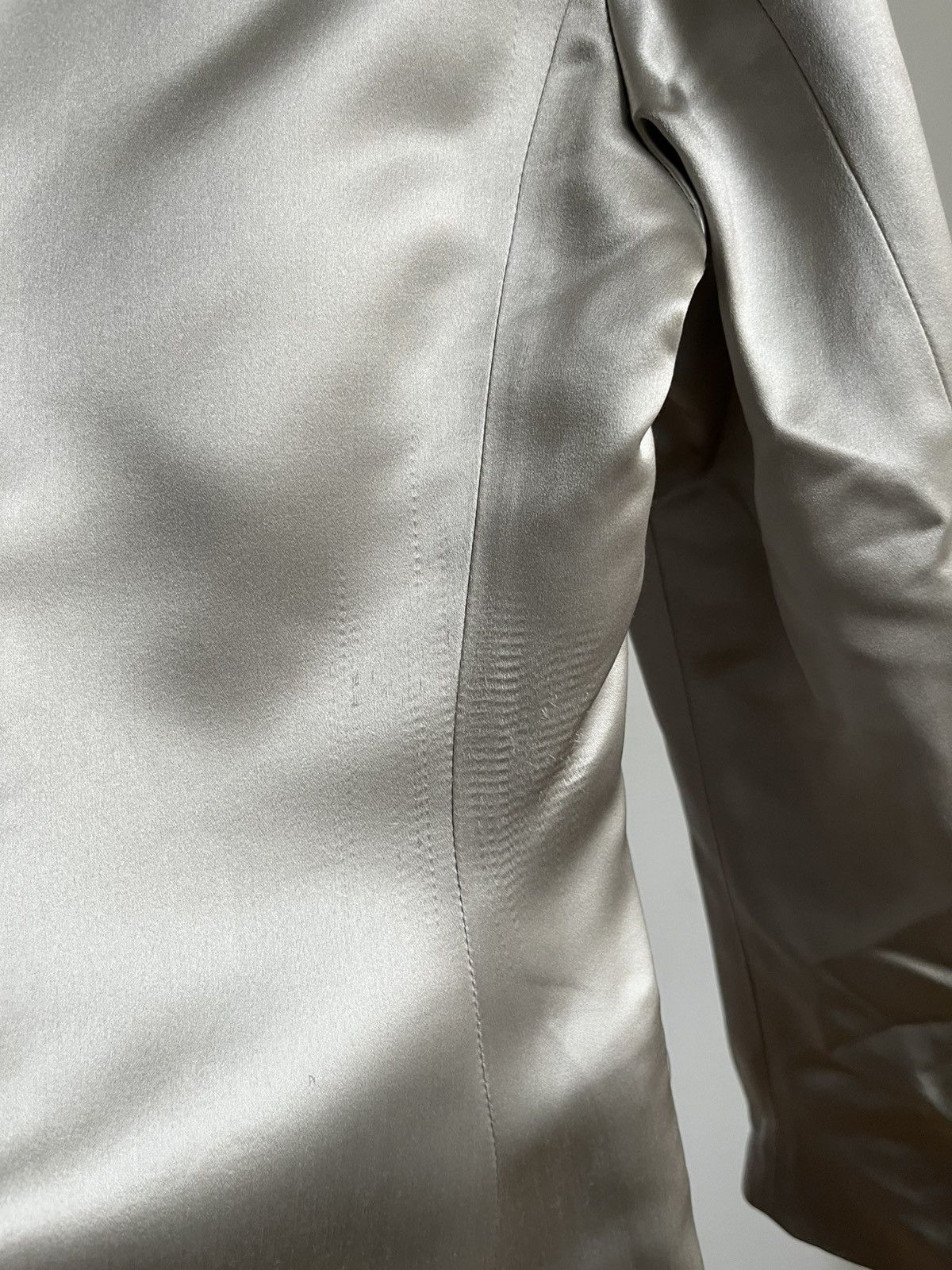 Burberry Burberry Prorsum 2010 lookbook silver satin blazer jacket Size M / US 6-8 / IT 42-44 - 18 Thumbnail