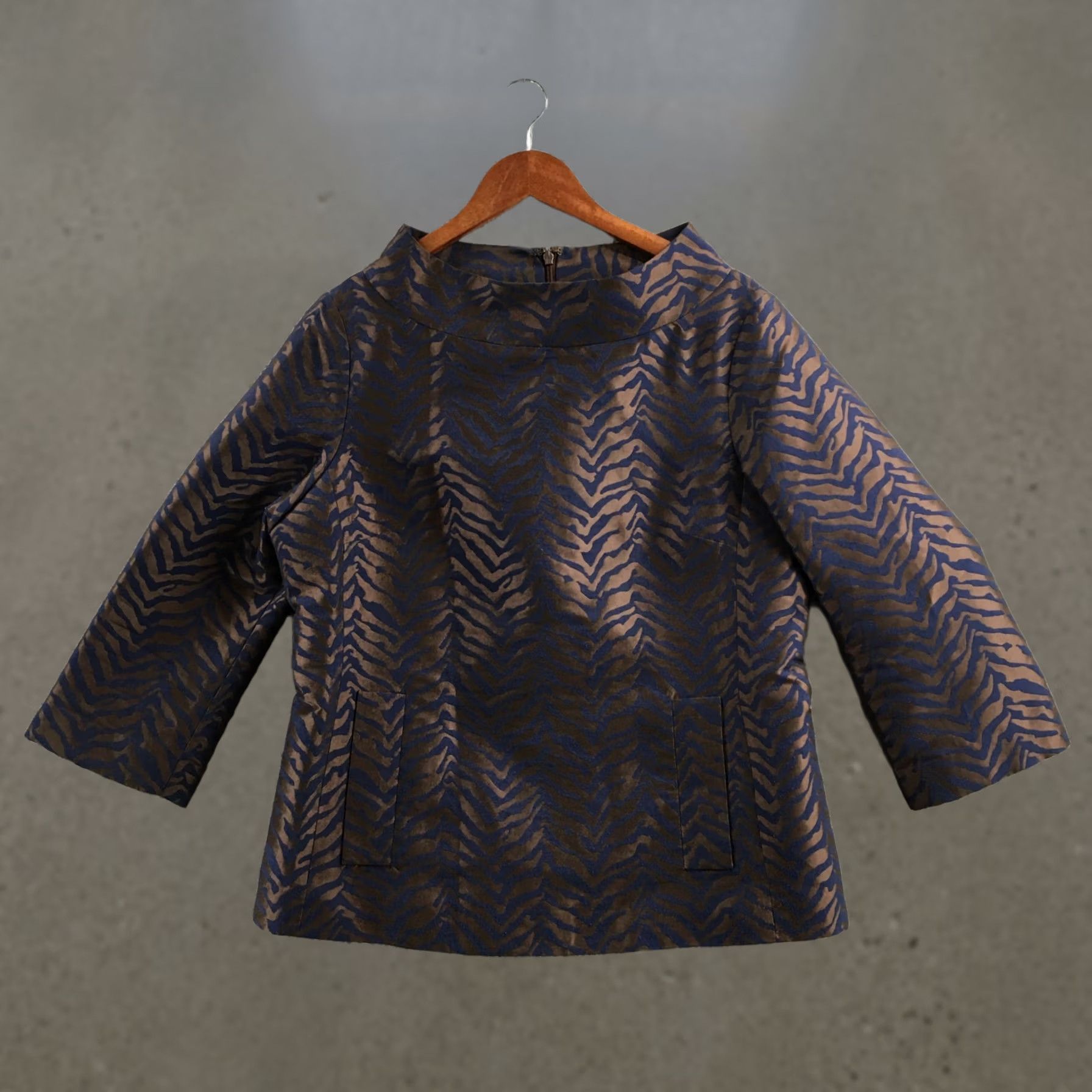 Michael Kors Michael Kors Blouse Women 12 Blue Brown Animal Jacquard 3/4 Sleeve Top Size XL / US 12-14 / IT 48-50 - 1 Thumbnail
