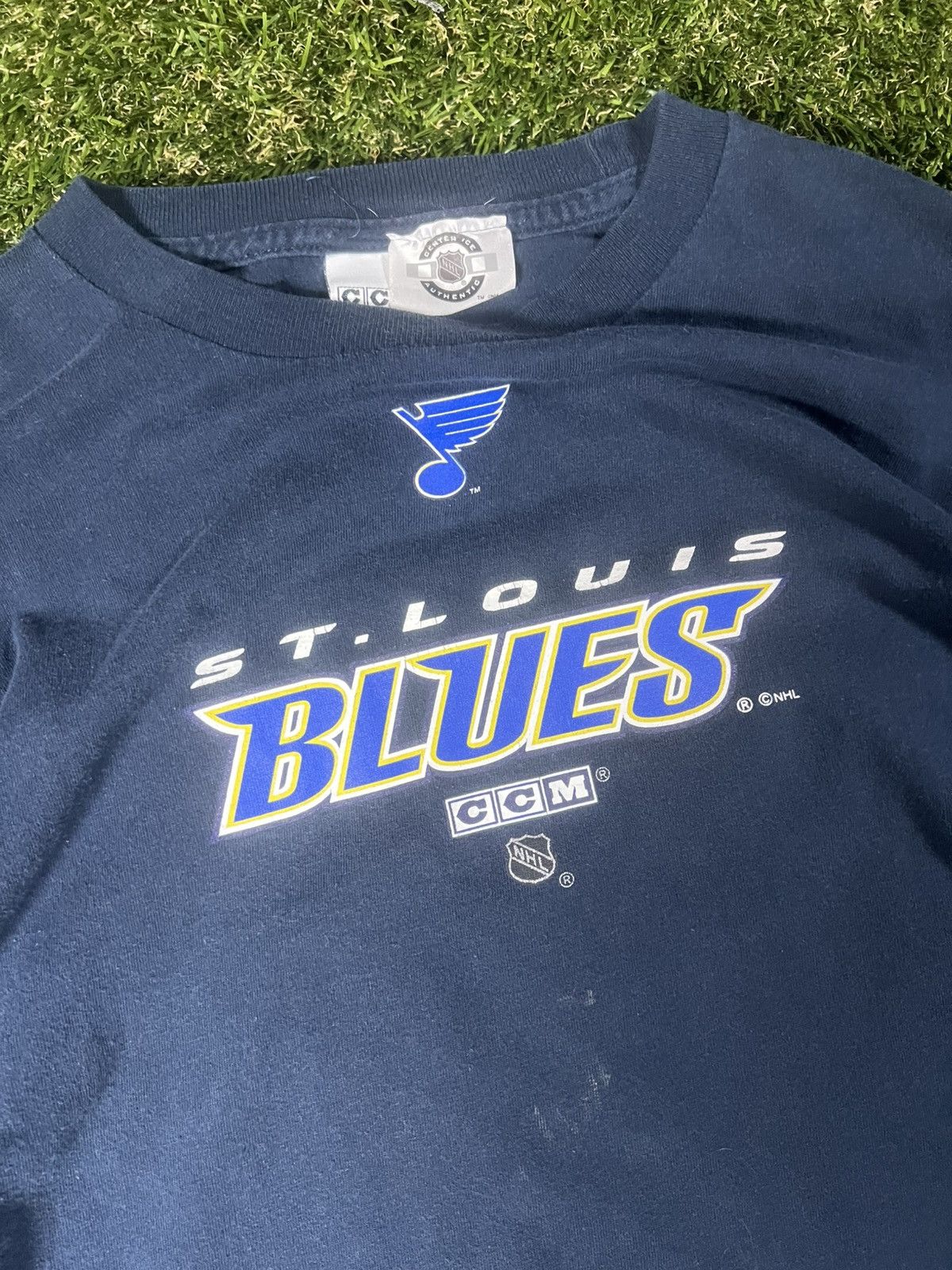 Ccm Vintage Y2K NHL St Louis Blues Hockey Sportwear L/S Tee Size US L / EU 52-54 / 3 - 2 Thumbnail