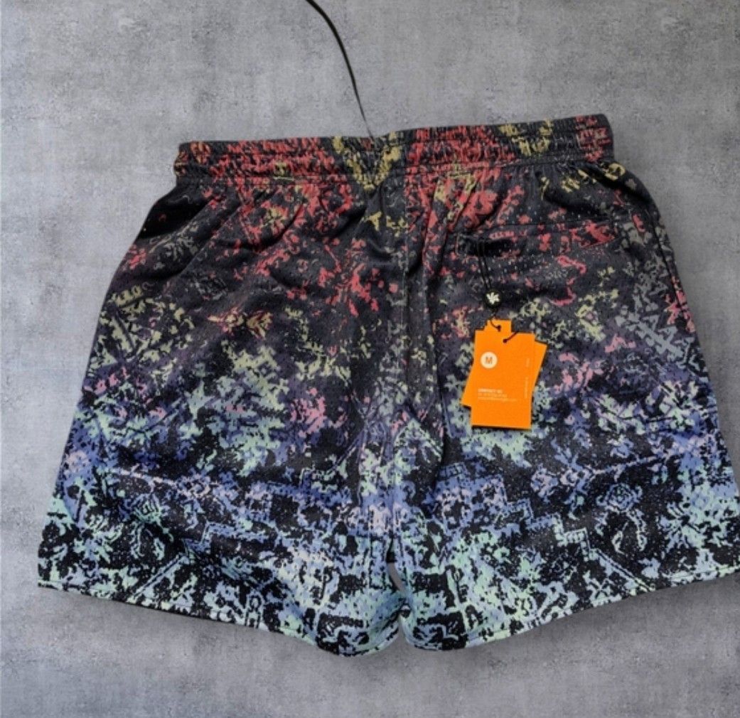 YoungLA YoungLA Multicolor Patterned Shorts Size:S Size US 28 / EU 44 - 2 Thumbnail