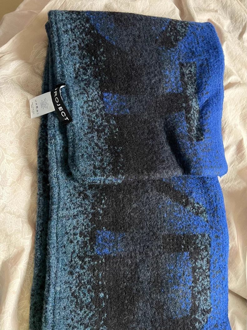 Y-project Oversized Show Scarf - dmc