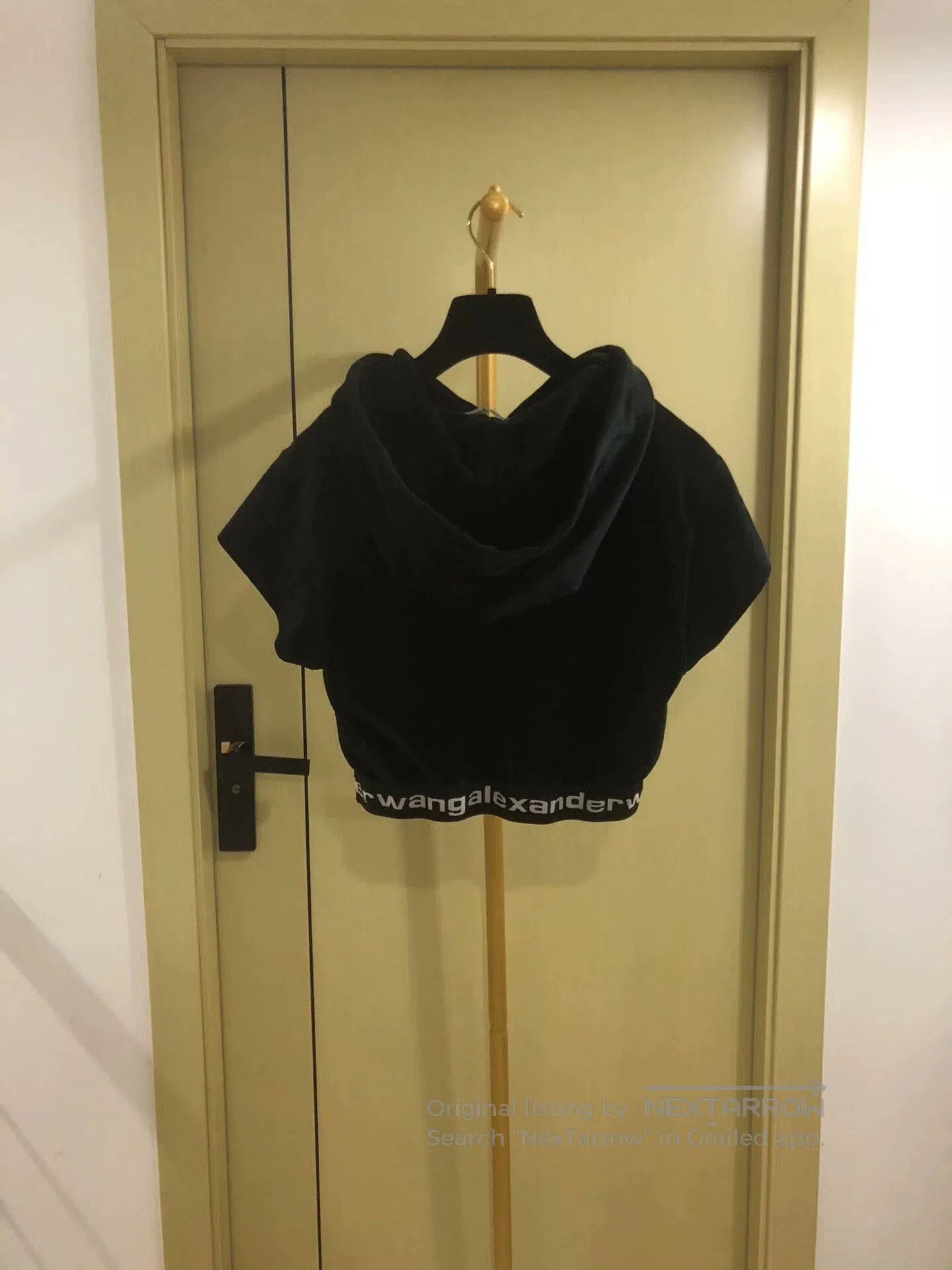 Alexander Wang Alexander Wang Black Hooded Short Sleeve Top. Size M / US 6-8 / IT 42-44 - 2 Thumbnail