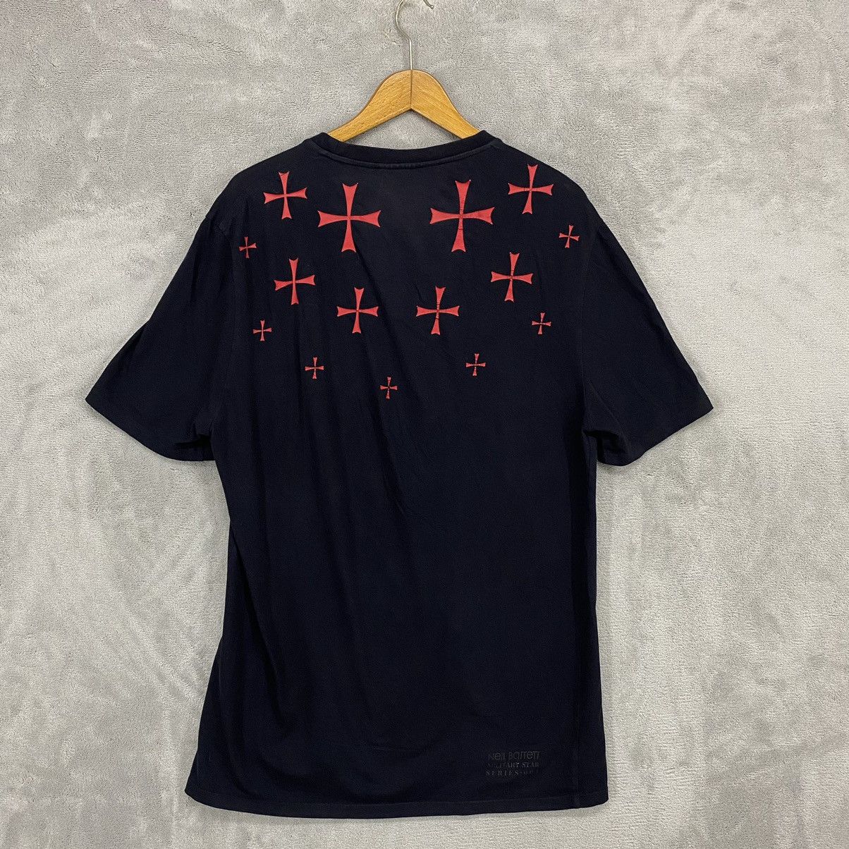 Neil Barrett NEIL BARRETT Maltese Cross Printed T-Shirt Black Size US L / EU 52-54 / 3 - 2 Thumbnail