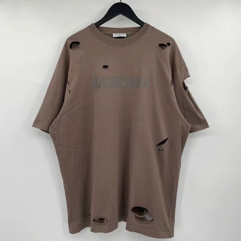 Balenciaga Balenciaga Torn Letter Short Sleeve Size US XS / EU 42 / 0 - 1 Thumbnail