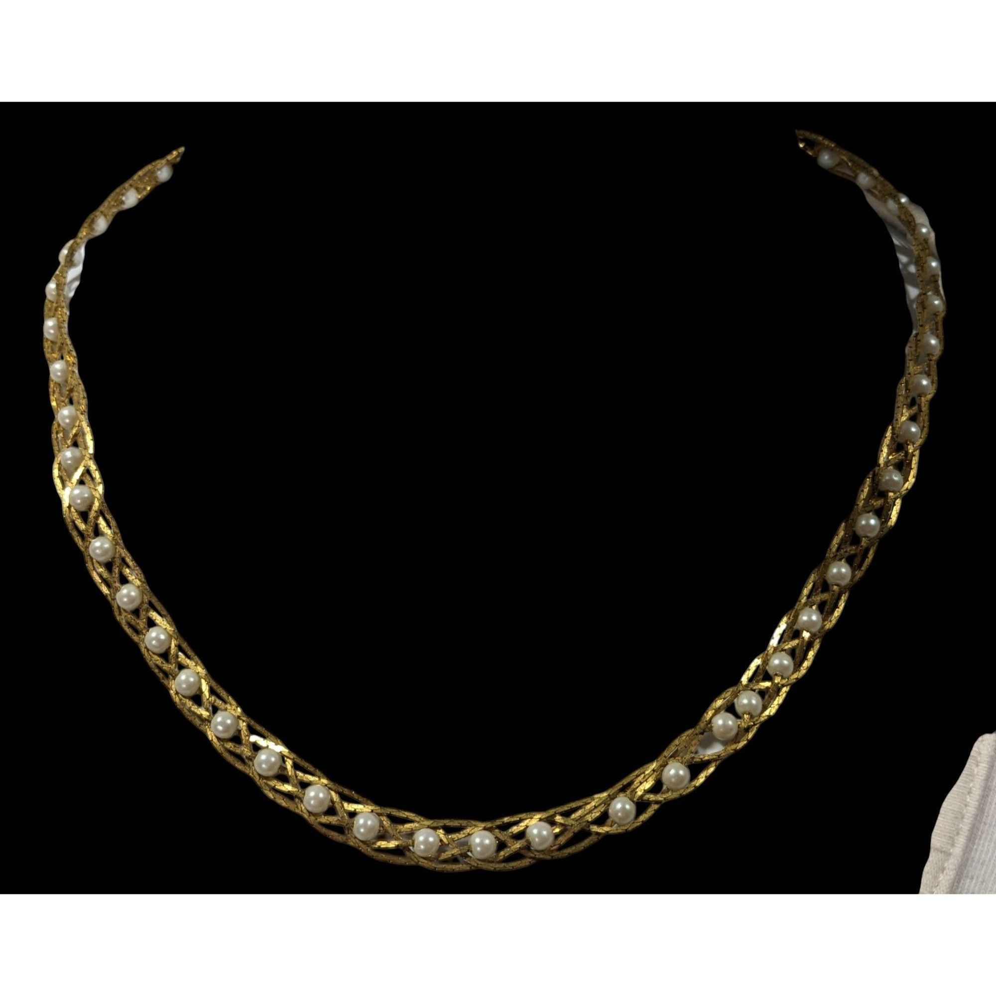 Other Vintage Avon Braided Gold Tone Faux Pearl Beaded Necklace Size ONE SIZE - 3 Thumbnail