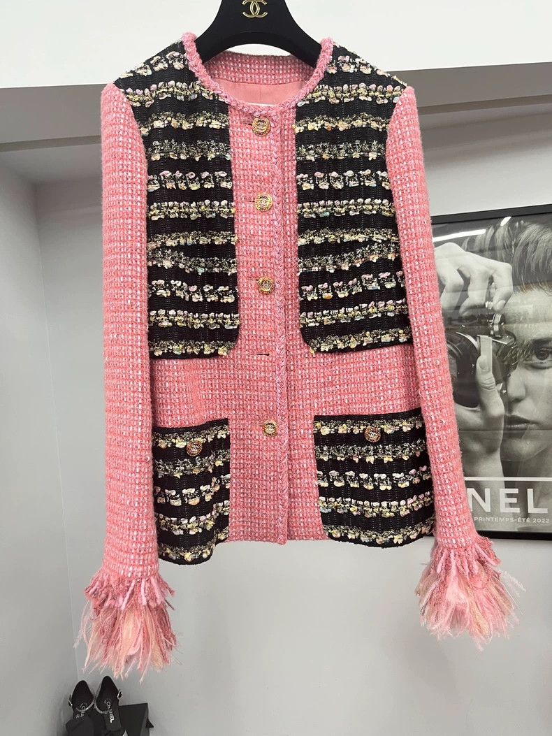 Chanel Chanel Pink Black Tweed Feather Cuff Jacket - dmc Size US M / EU 48-50 / 2 - 1 Thumbnail