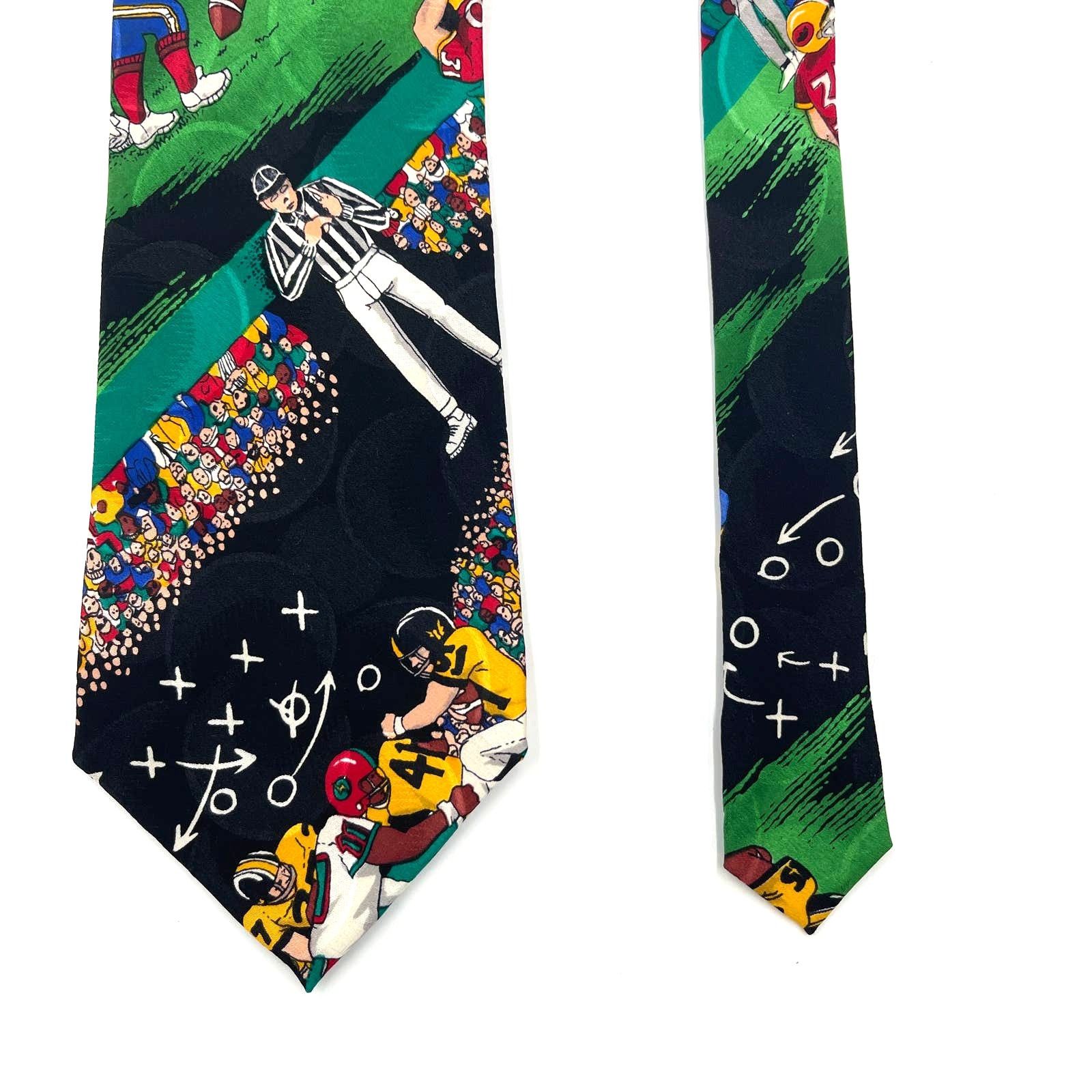 Nicole Miller Nicole Miller Silk Tie Football Theme Vintage 90s Deadstock Size ONE SIZE - 7 Thumbnail