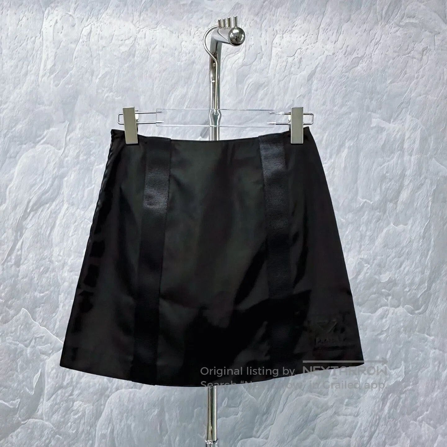 Prada prada triangle label a-line mini skirt. Size 35" - 4 Thumbnail