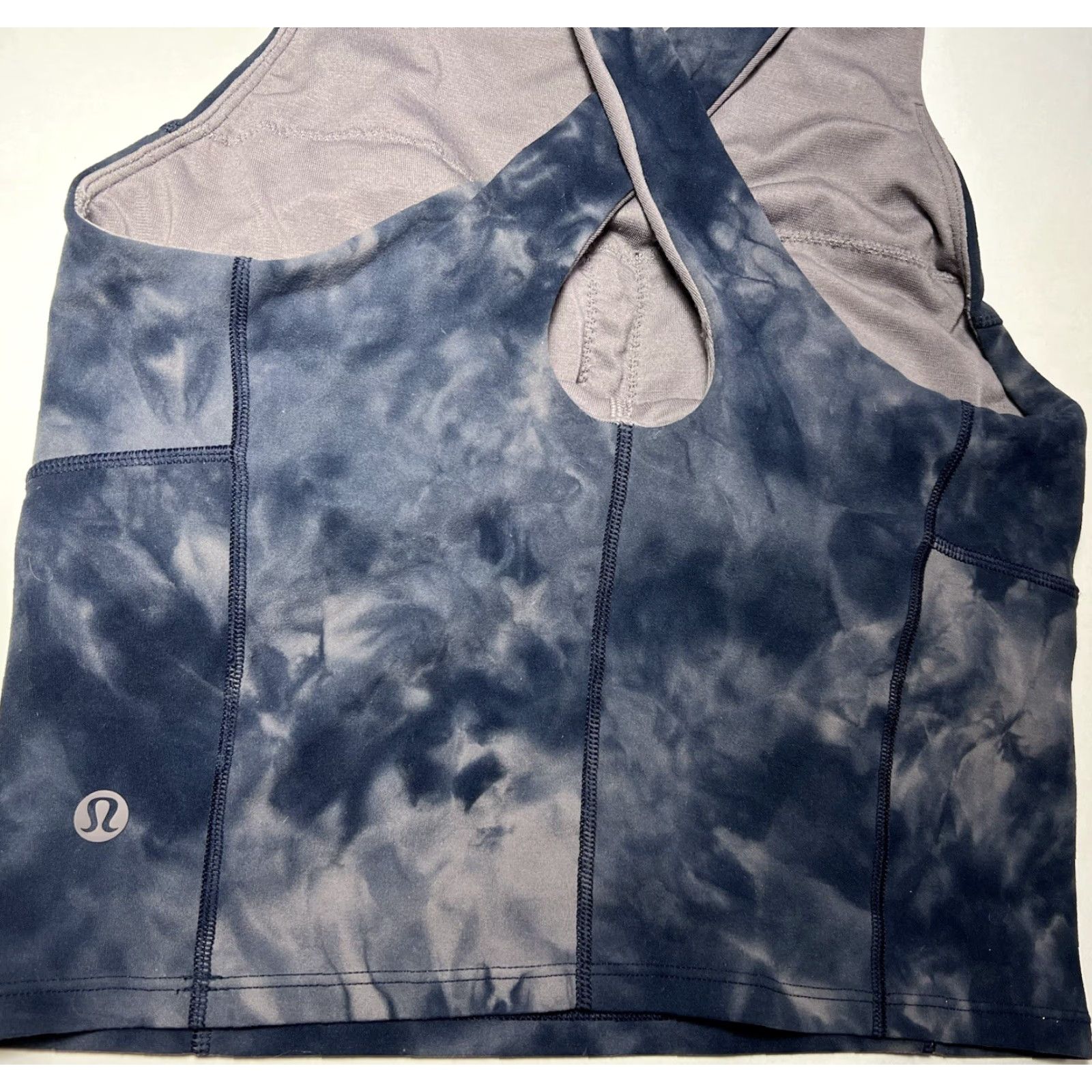 Lululemon Lululemon Tank Women 2 Blue High Neck Crisscross Back Swiftly Tech Active Sleeveless Tie Dye Basic Lightweight Size XS / US 0-2 / IT 36-38 - 3 Thumbnail