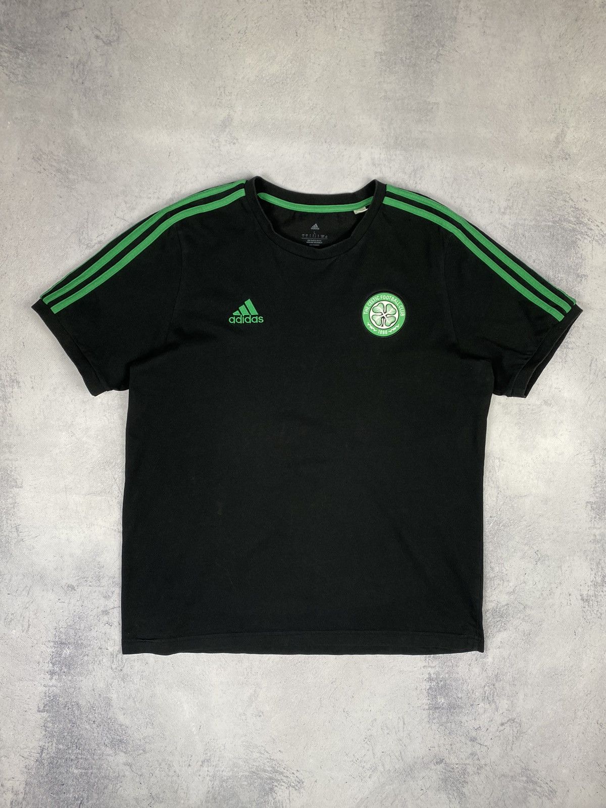 Adidas × NBA Adidas Celtic Fun Home Tee Soccer Jersey Size US L / EU 52-54 / 3 - 2 Thumbnail
