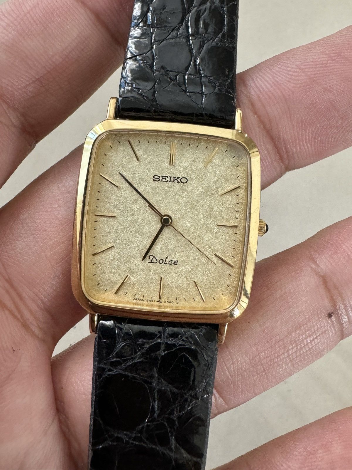 Seiko × Vintage VINTAGE SEIKO DOLCE JDM JAPAN GOLD SQUARE WATCH — free download