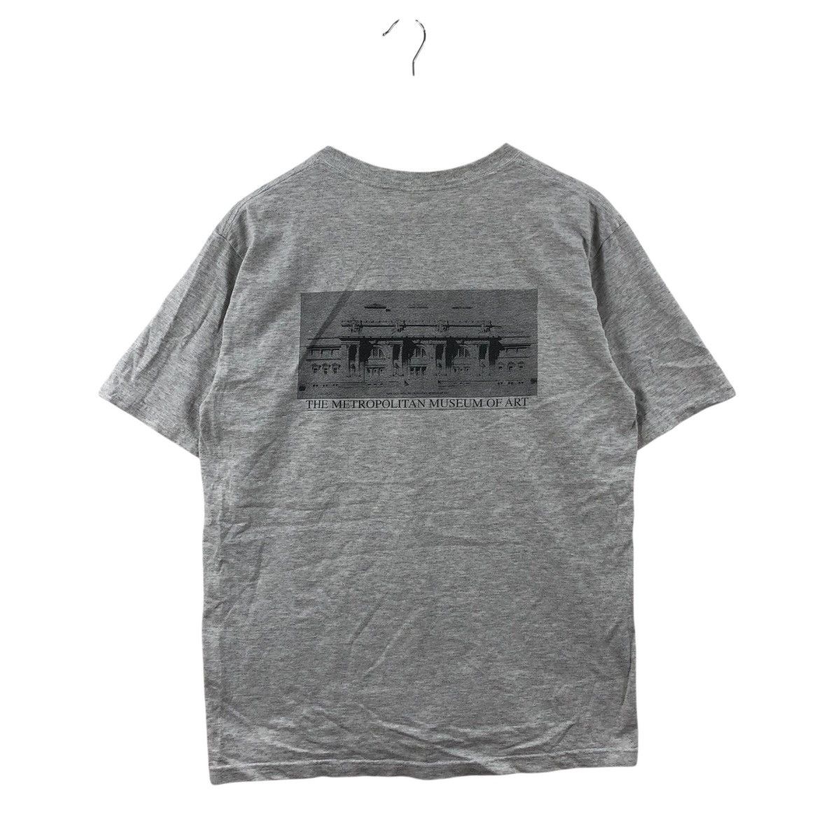Vintage Vintage 90s The METROPOLITAN MUSEUM Of ART T-Shirt Size US M / EU 48-50 / 2 - 1 Thumbnail