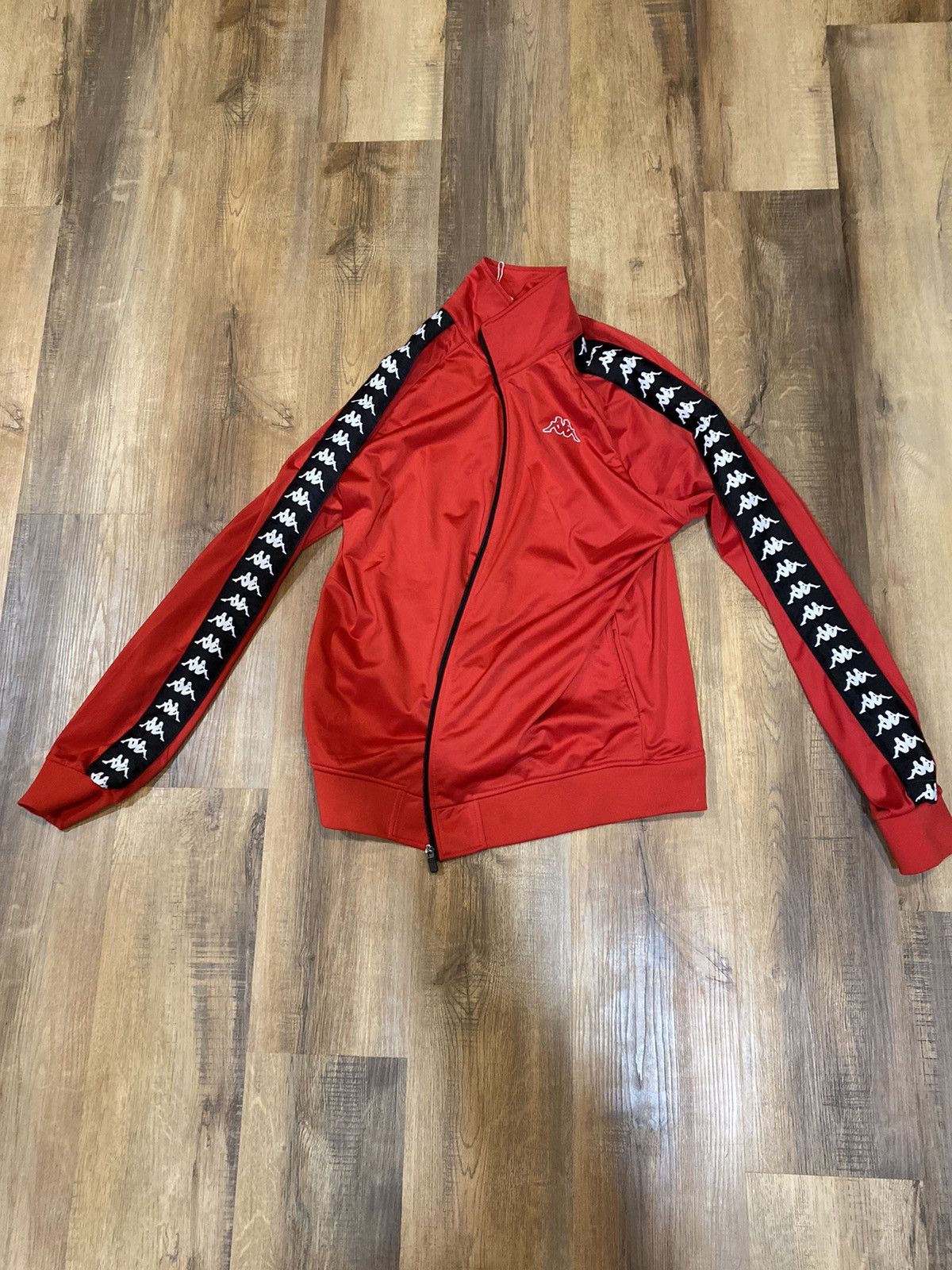Red kappa windbreaker online
