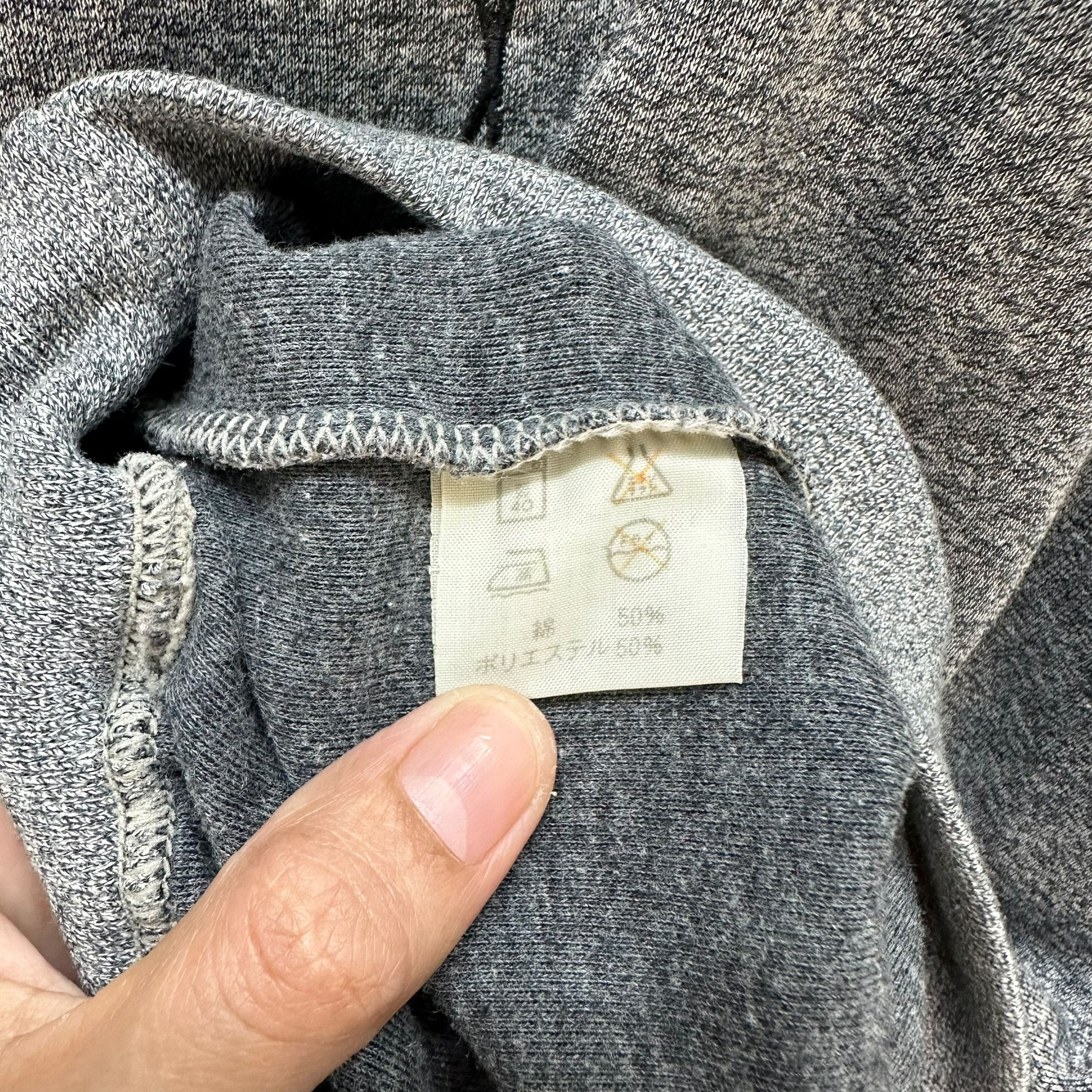 Valentino DINO VALENTINO Big Logo Sweatshirts #A2-0033 Size US L / EU 52-54 / 3 - 8 Thumbnail
