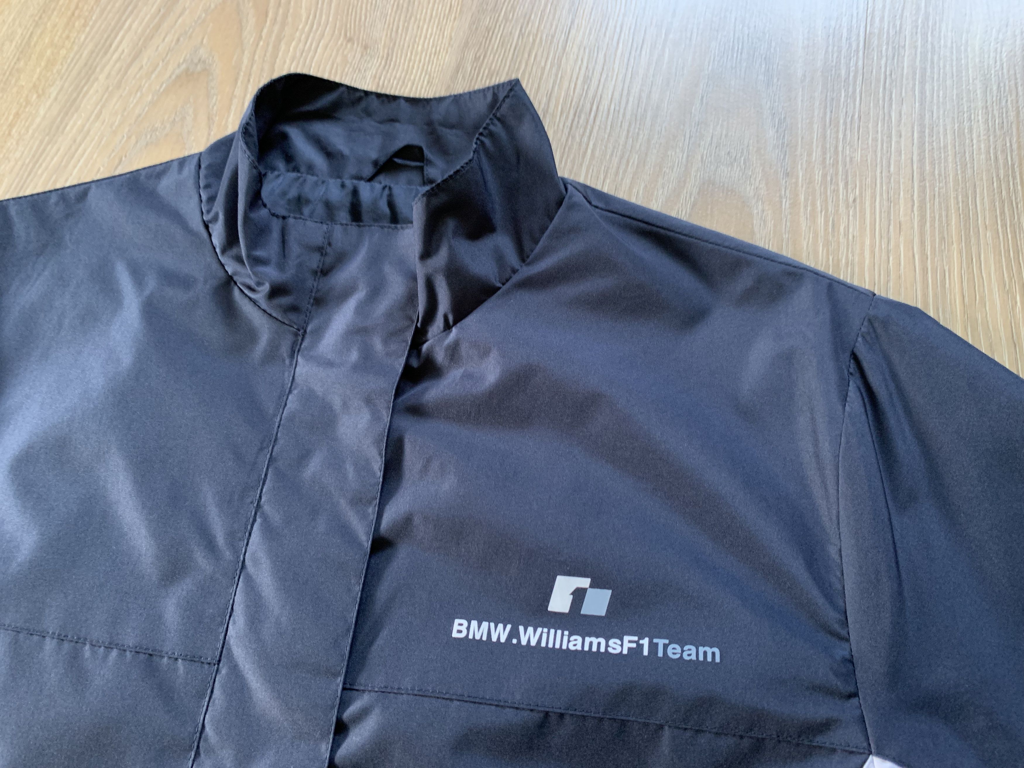 BMW × Formula 1 Womens BMW Williams F1 Team Light Jacket Size S / US 4 / IT 40 - 4 Thumbnail