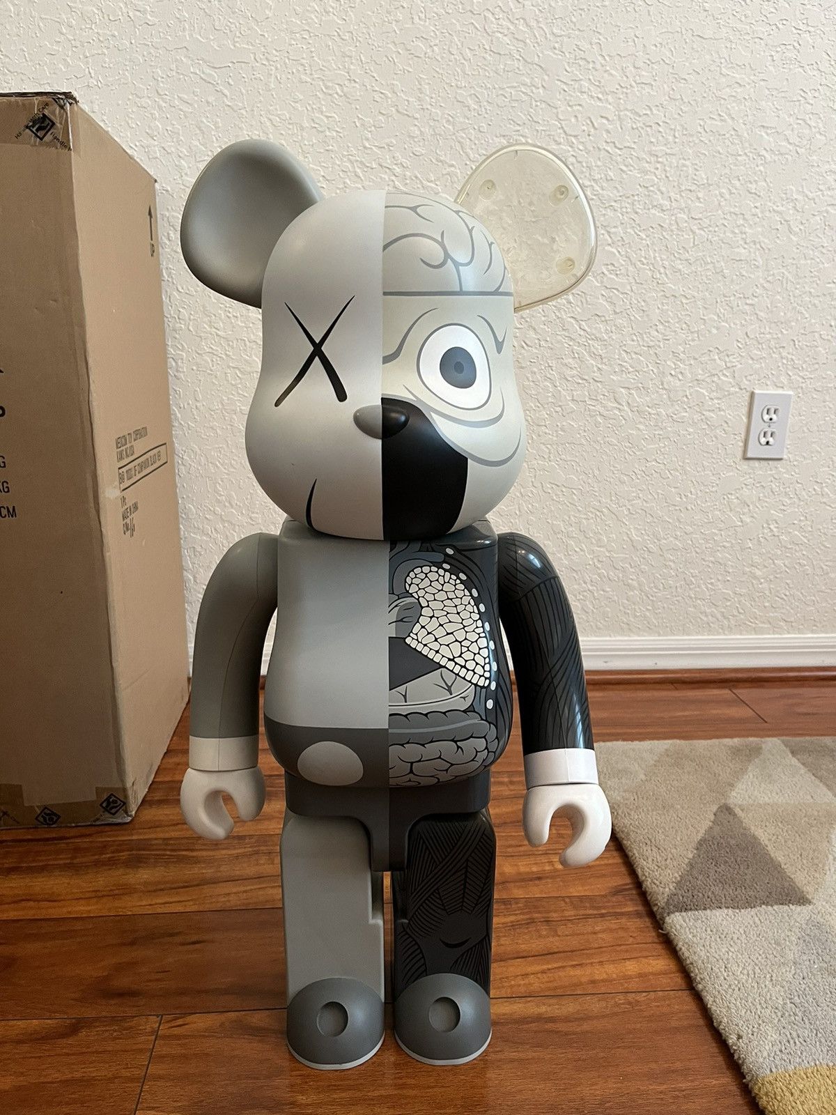 Kaws Kaws x Medicom Bearbrick Original Fake 1000% Companion Grey Size ONE SIZE - 1 Thumbnail